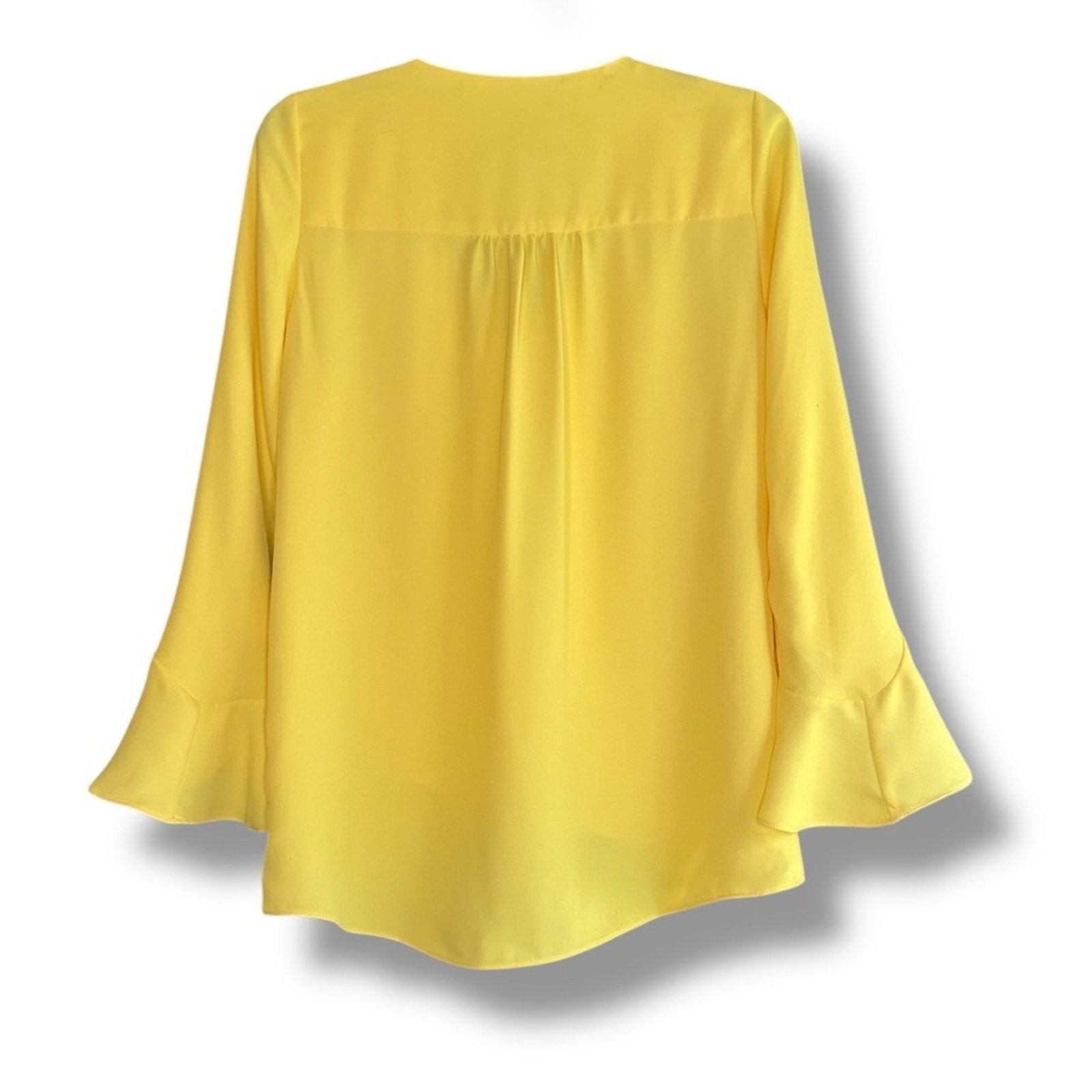 Vince Camuto sunburst yellow V-Neck 3/4-Flutter Sleeve Blouse NEW size XS