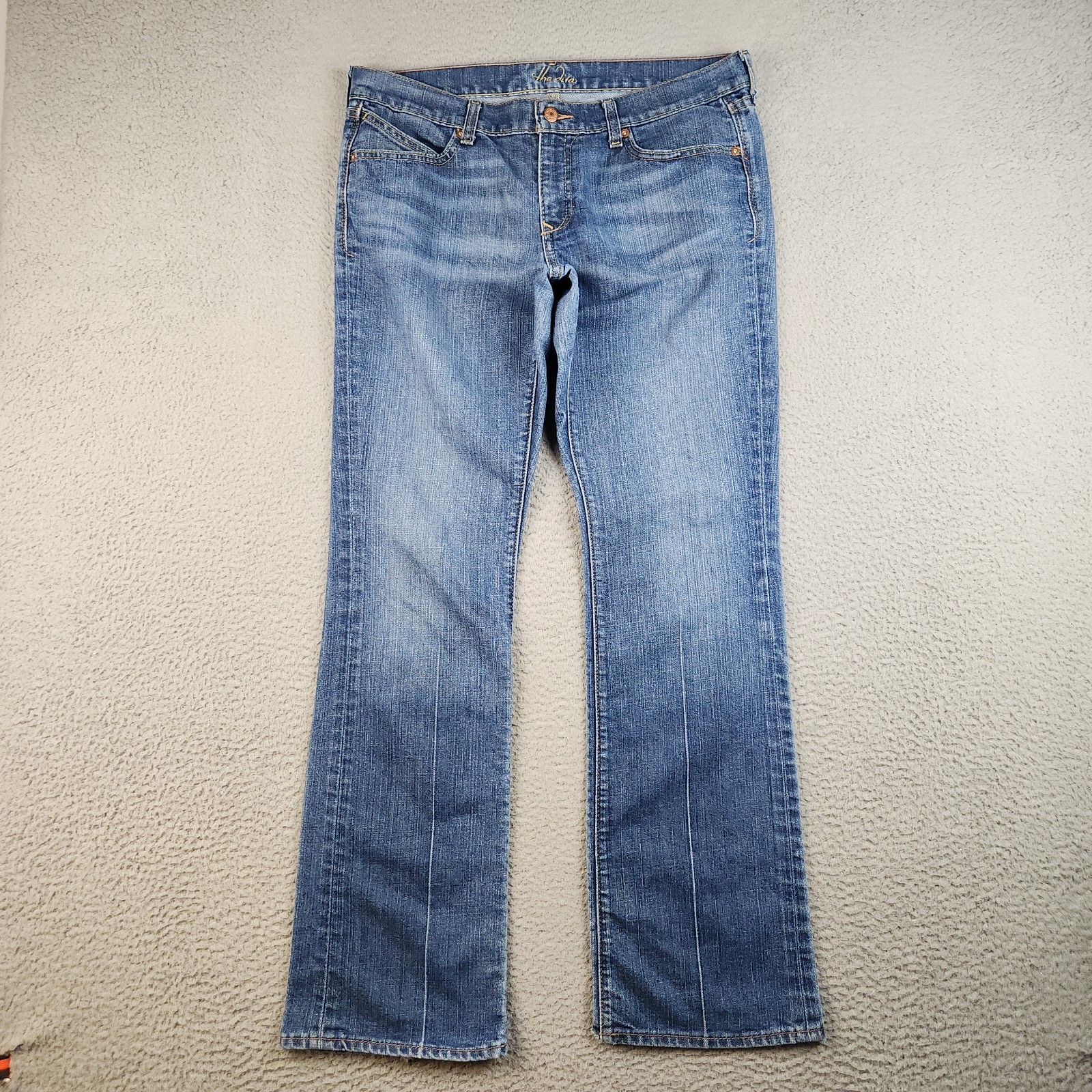 Womens Size 12 Slim Boot Cut Mid Rise Whiskered Faded Distressed Blue Denim Pant