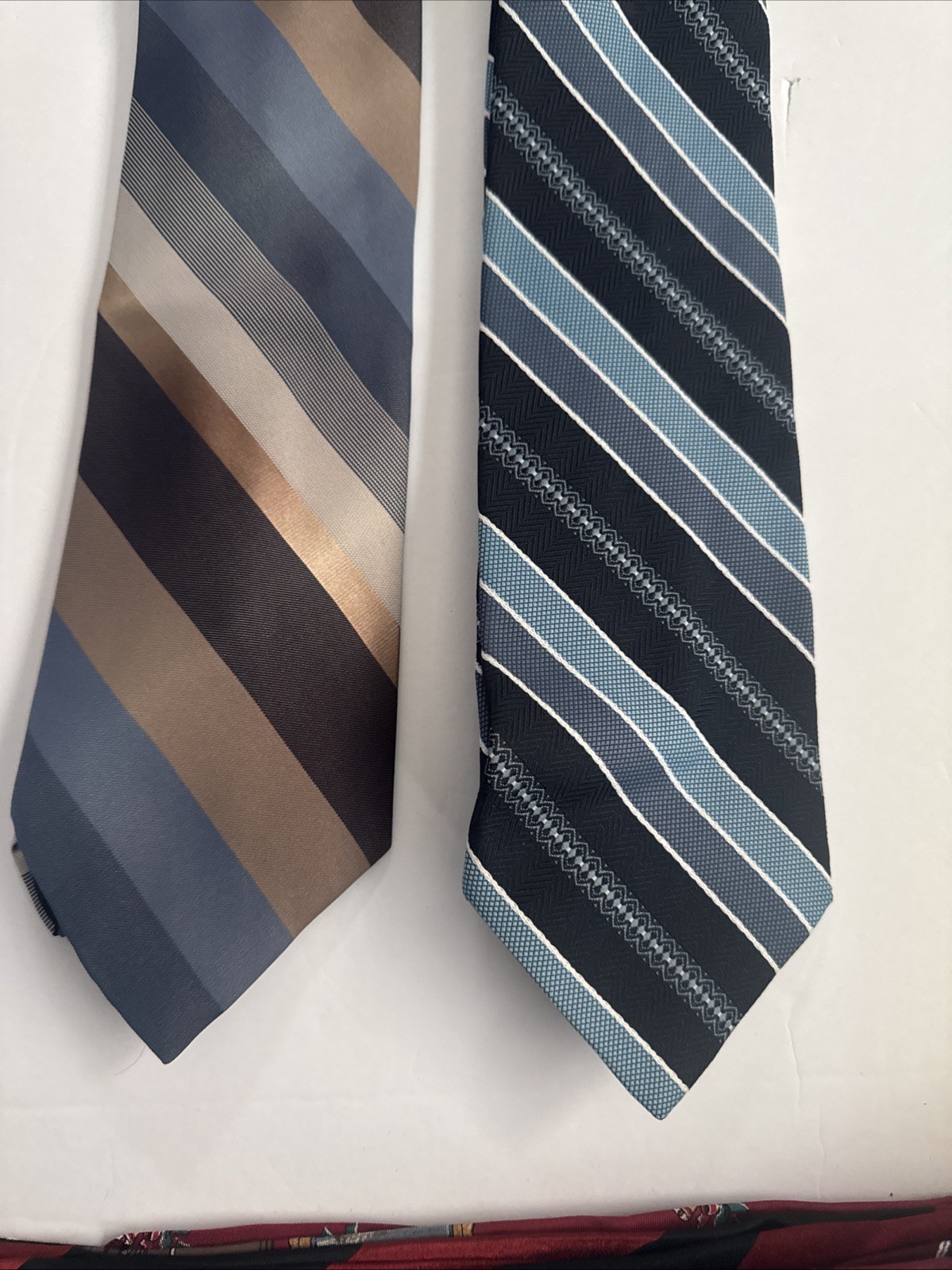 Lot 18 Modern Men’s Neckties • Stripes, Paisley, Novelty, Dress & Office Wear