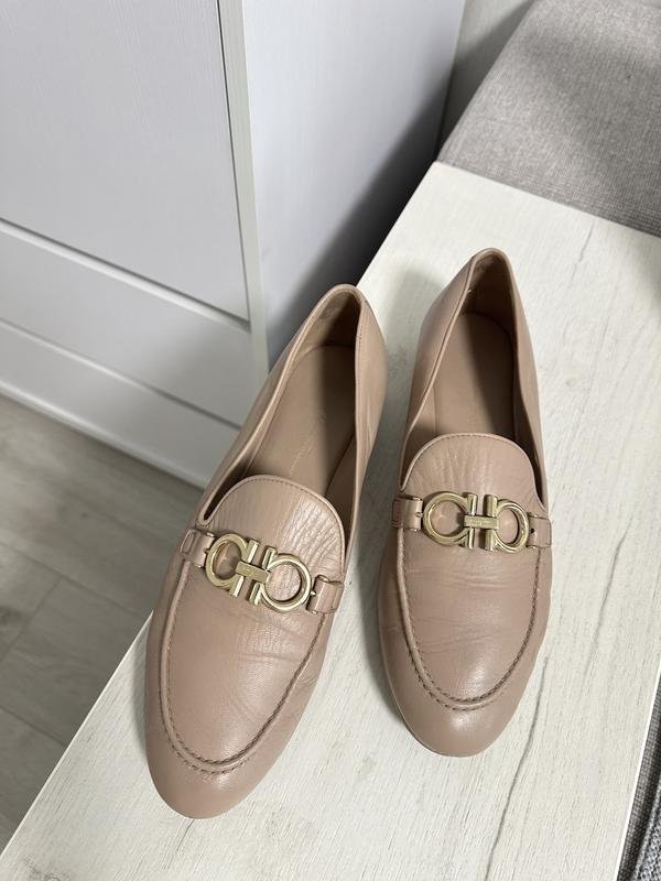 Women Salvatore Ferragamo Loafers Beige Leather 41