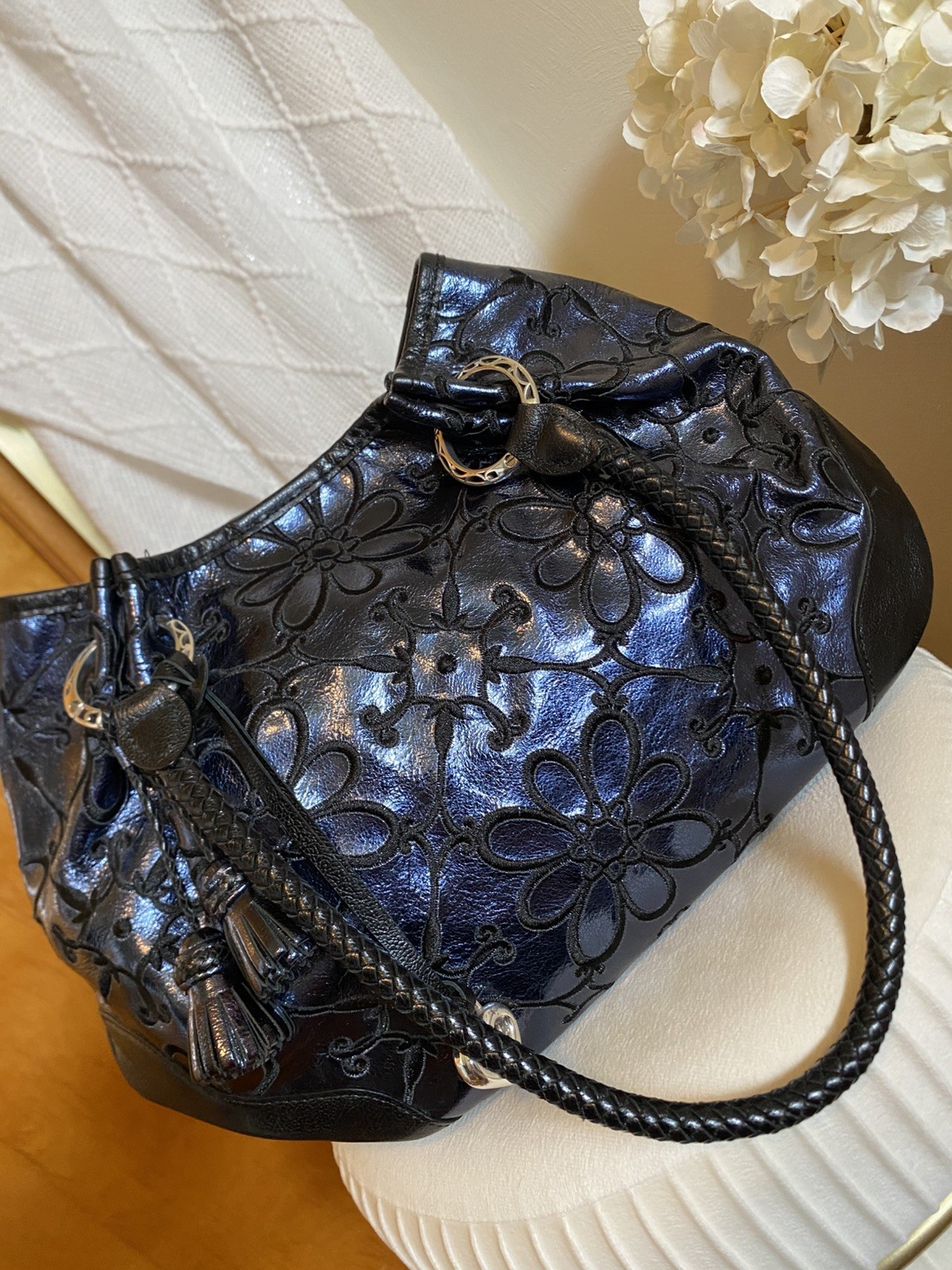 Brighton Valencia Sapphire Blue Metallic Leather Embroidered Flowers EUC