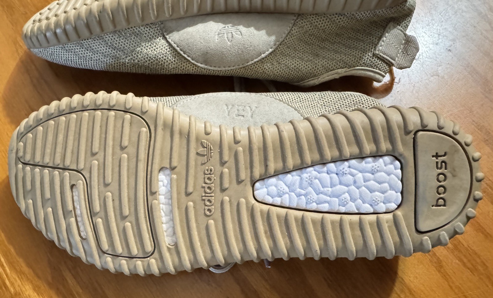 Adidas Yeezy Boost 350 V1 Oxford Tan, Size 11
