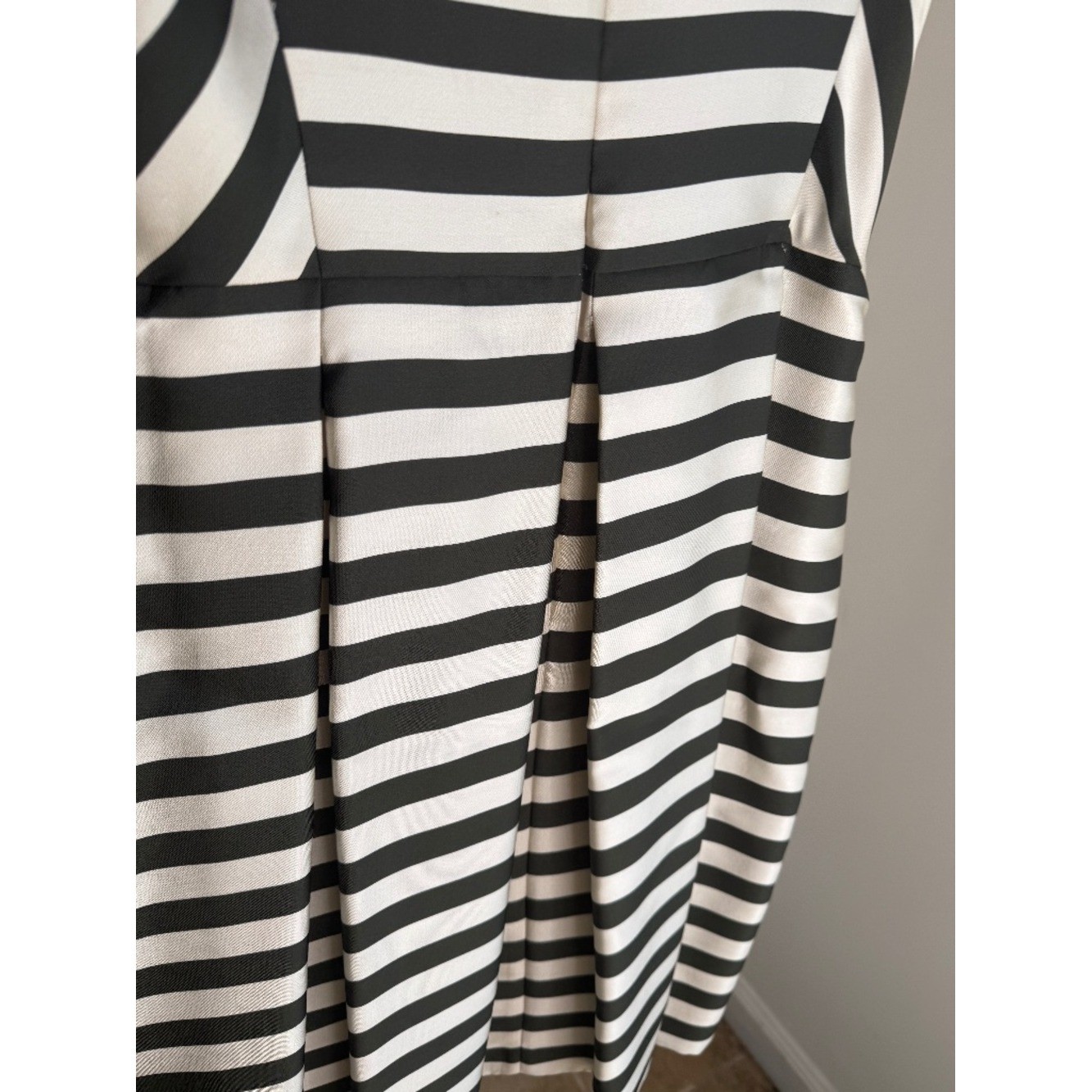 Lord & Taylor Black Ivory Striped Fit Flare Dress Women 14 Full Skirt Midi