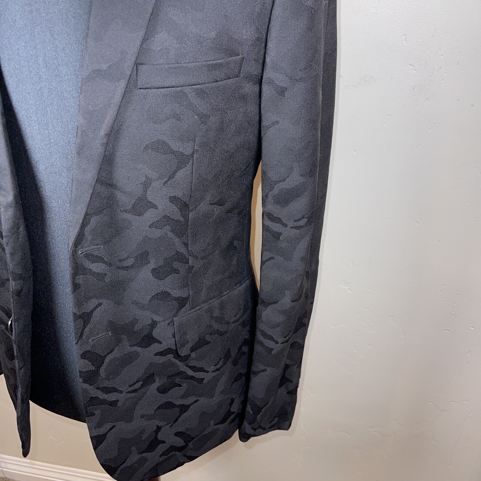 Saint St Laurent Paris Black Camo print dinner jacket size 50