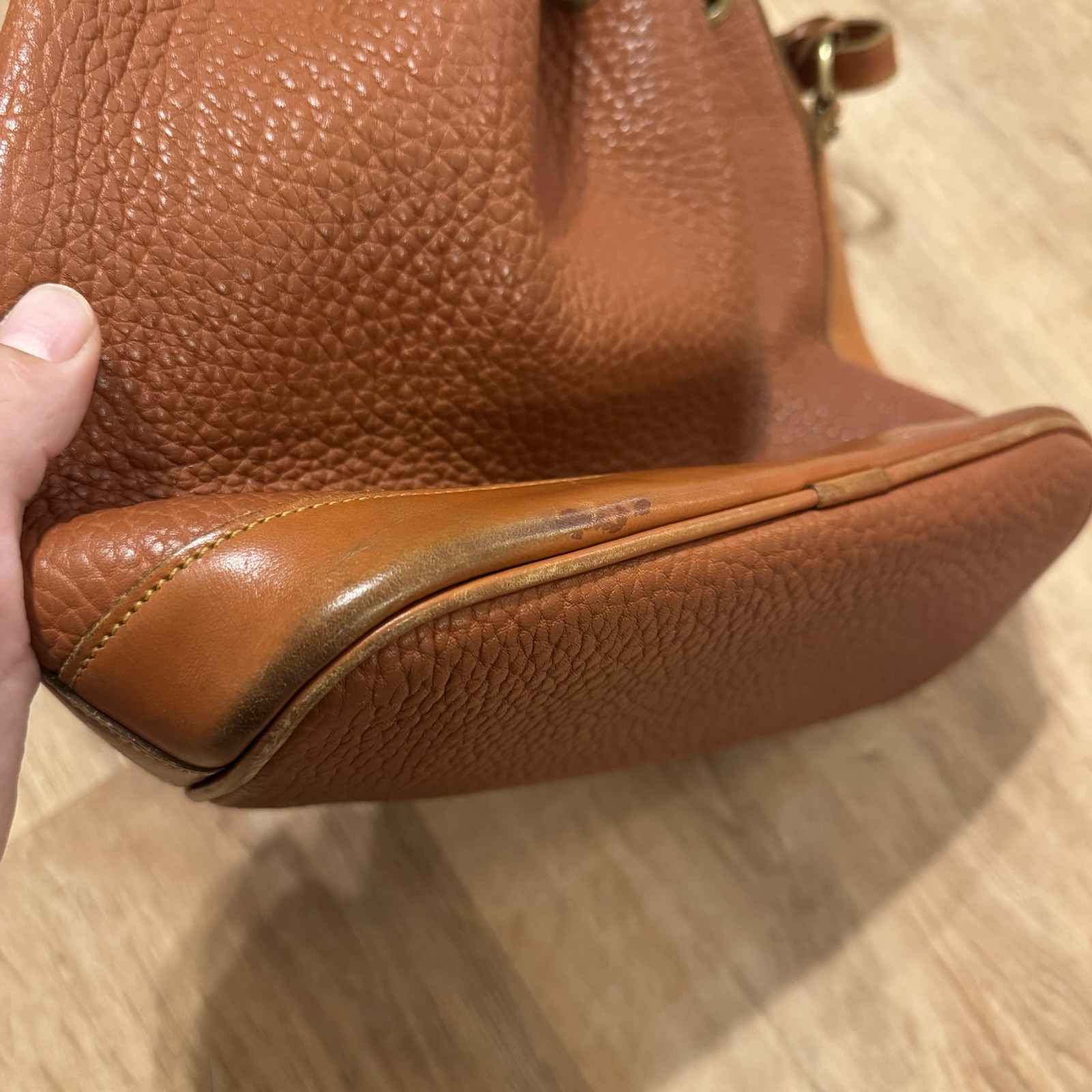 Vintage Dooney & Bourke AWL Leather Drawstring Bucket Bag Tan Crossbody