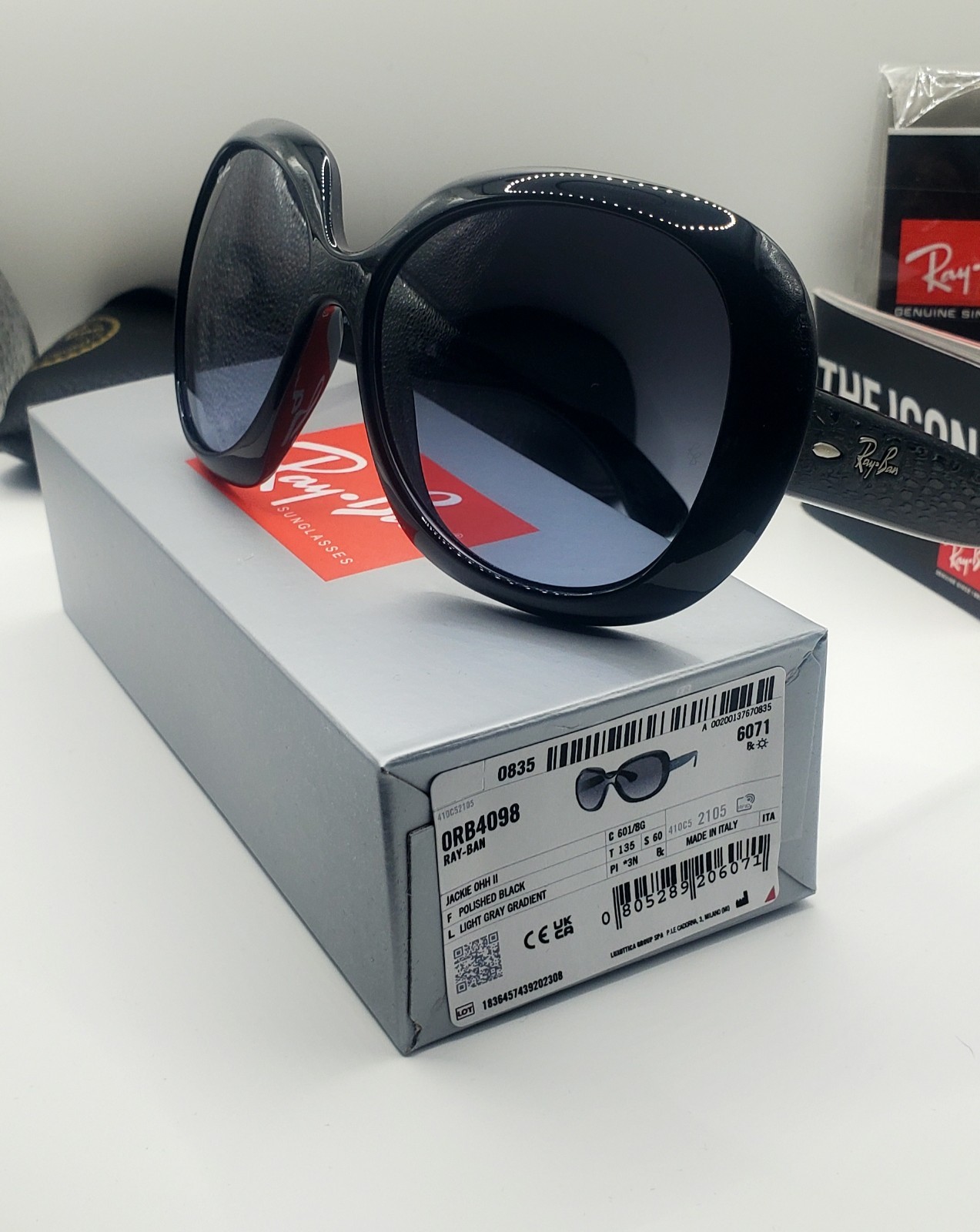 Ray ban RB4098 Jackie Ohh II 60mm BLACK frame Gradient Gray