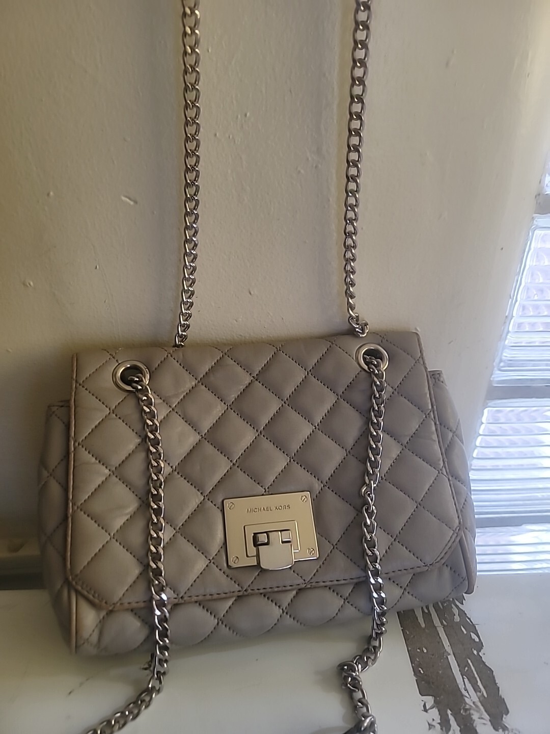 Michael Kors Pink Quilted Sloan Leather Purse GUC 10x7x3