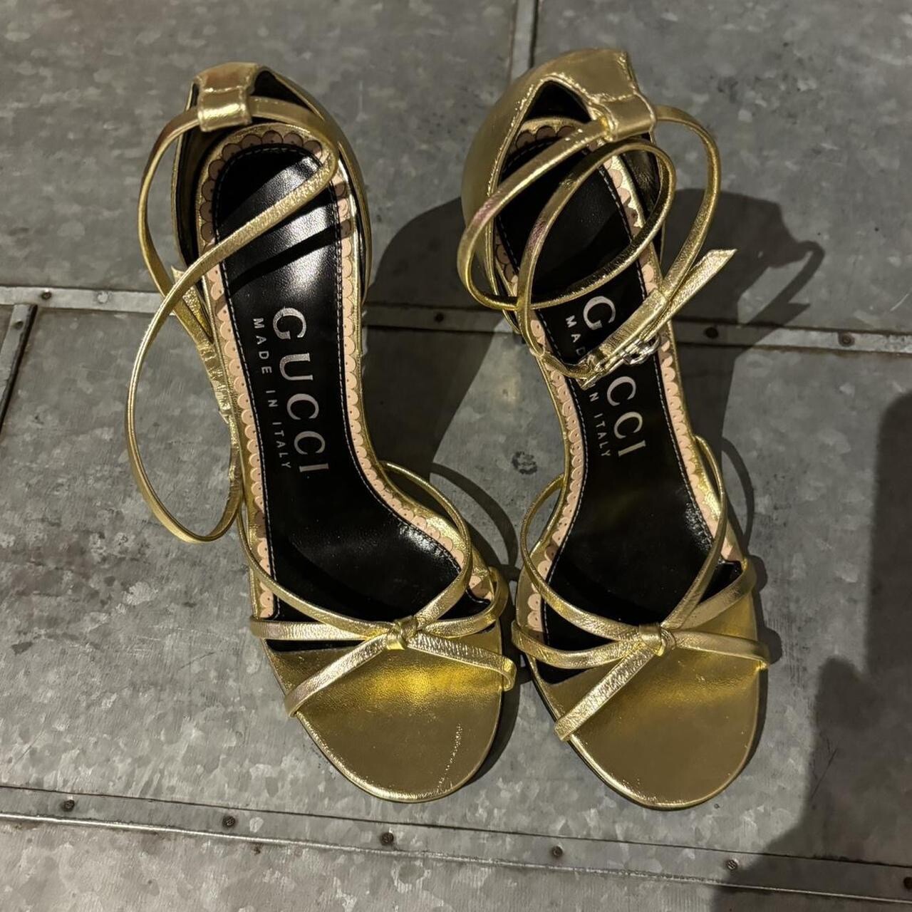 Gucci Women’s Gold Ilse Metallic Leather 110m Heel Sandal Shoes Size 36 1/2