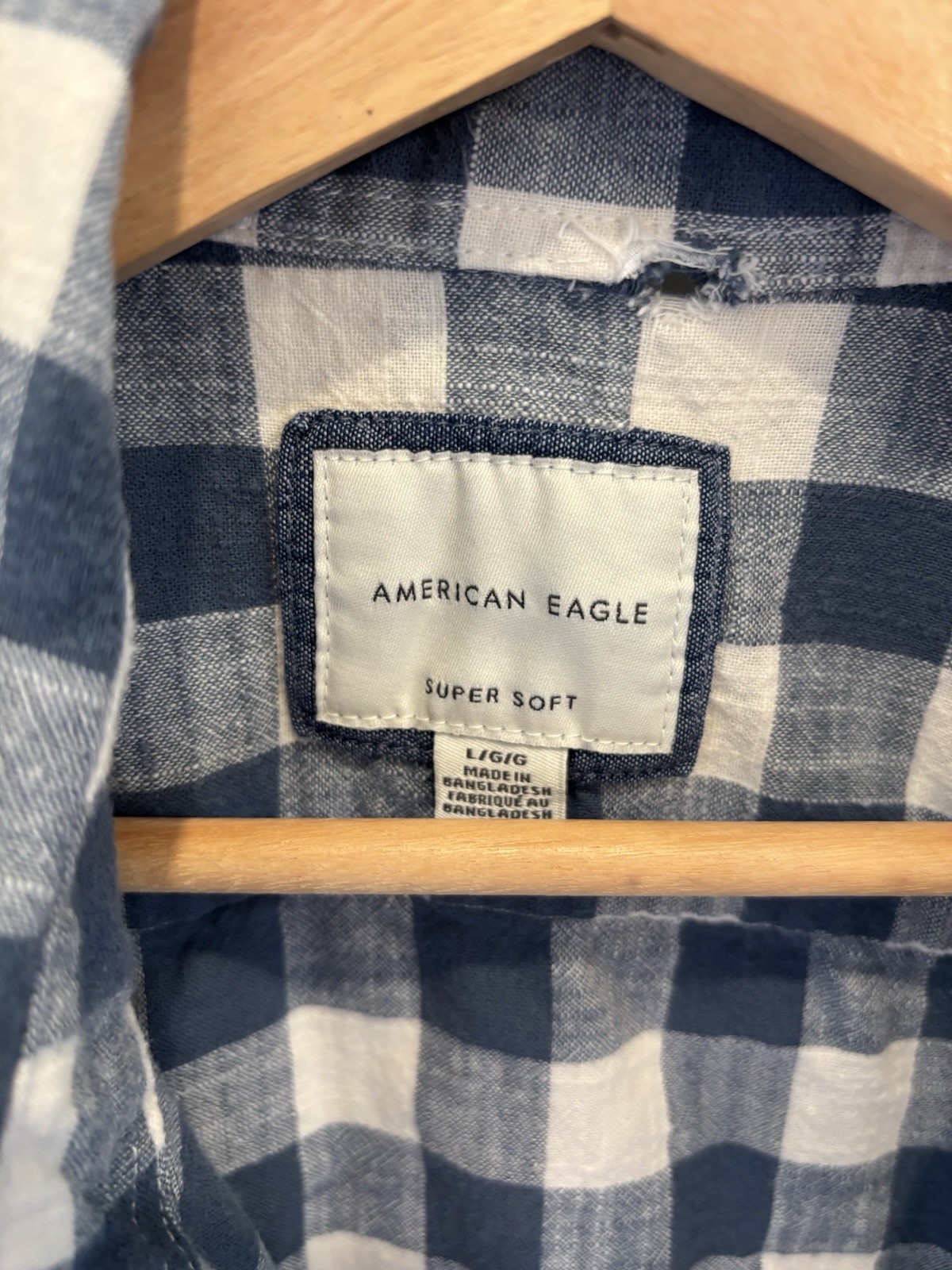 American Eagle Super Soft Men’s Blue/White Plaid Button-Down Shirt L