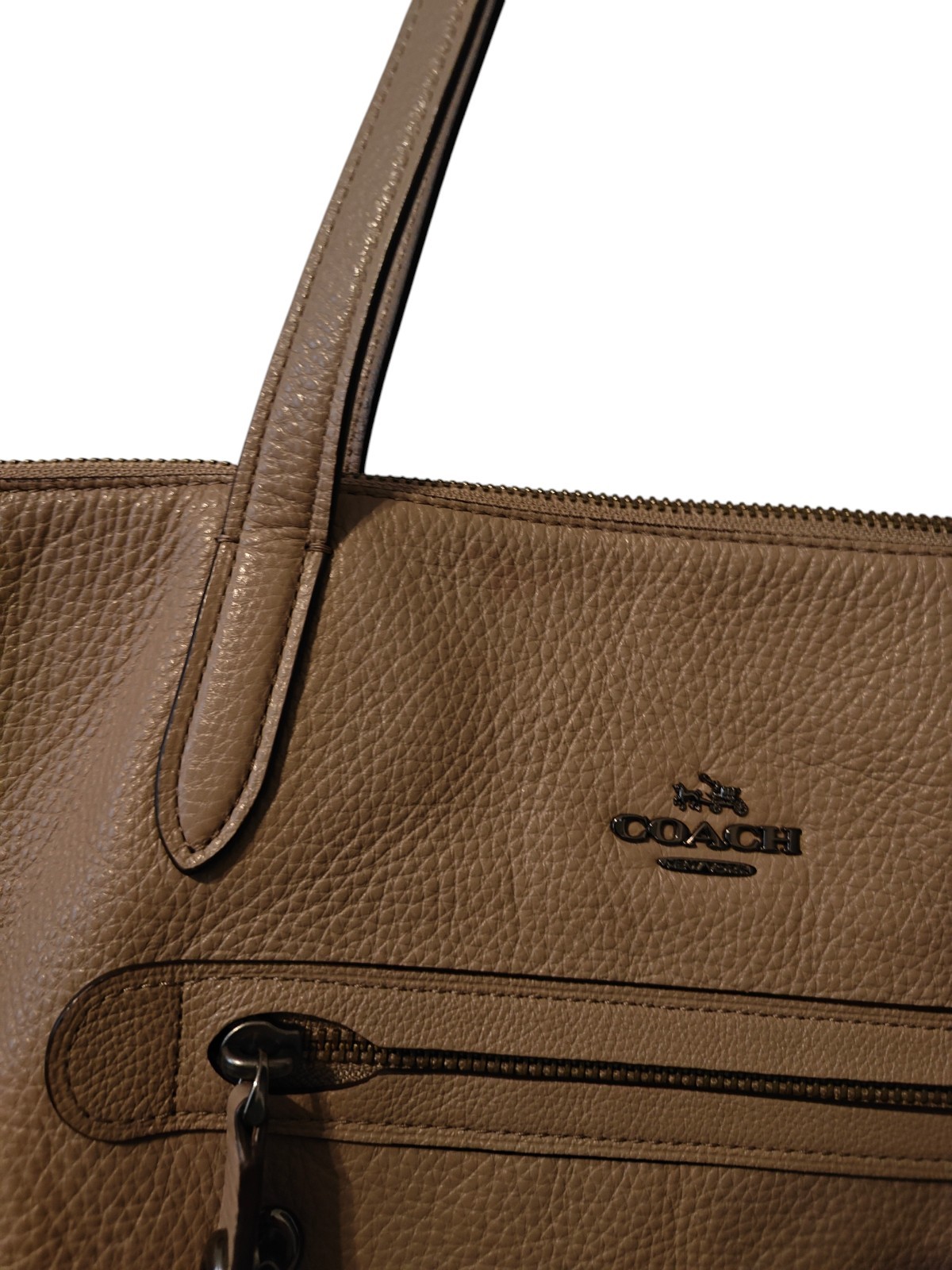 Coach Beige Pebbled Zip Top Tote Shoulder Bag Silver Hardware w/ Dust Bag