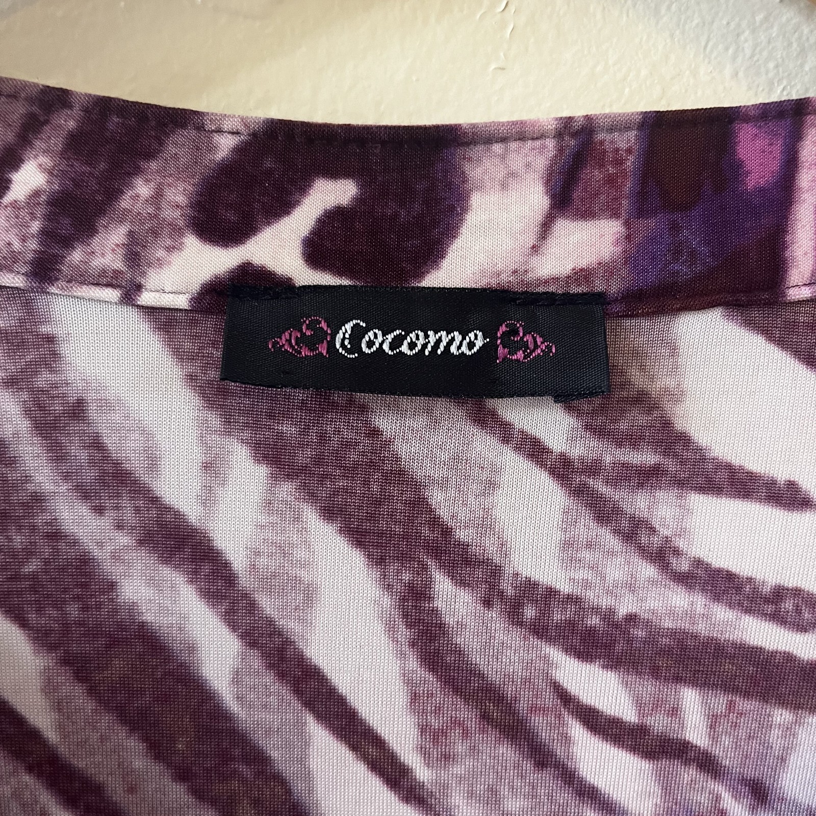 Cocomo Size XL Black Purple Leopard Abstract 3/4 Sleeve Stretch Blouse Tunic