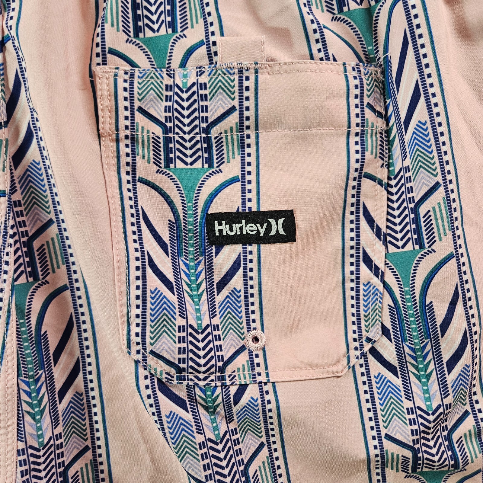 NWT Hurley Board Shorts Swim Trunks Men XXL No Liner Blue Geometric Print Pink