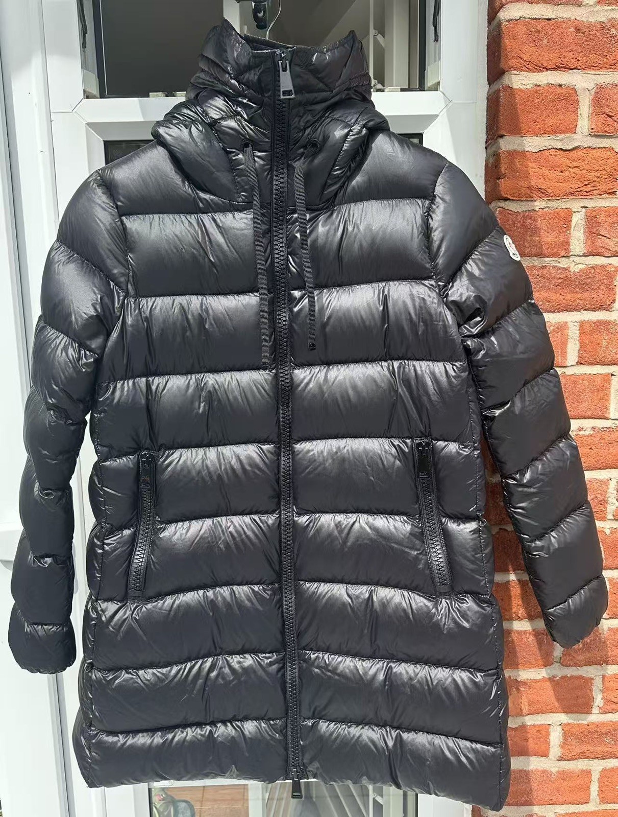 Doudoune légère Moncler Suyen Hooded Long Down Jacket SIZE 2