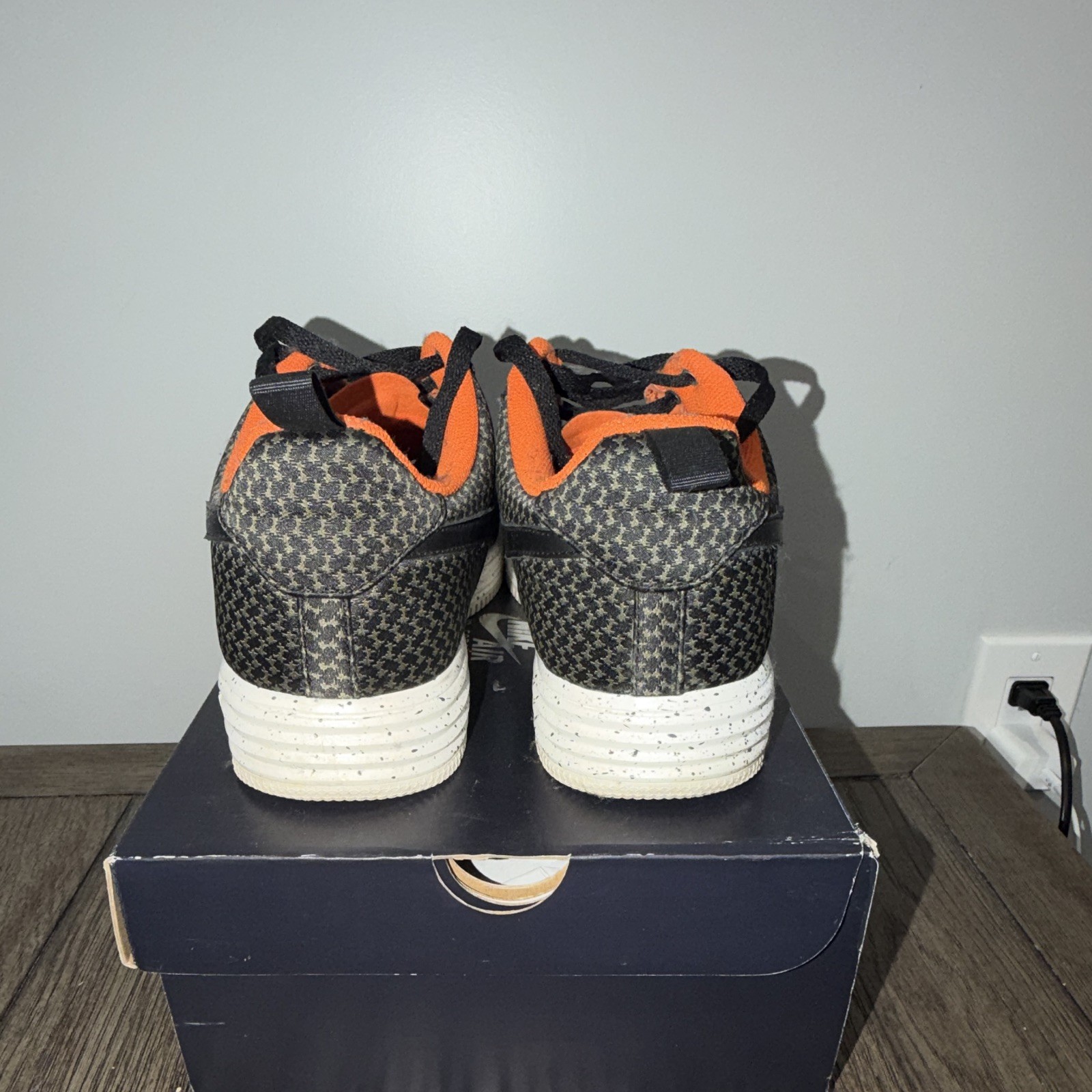 Nike UNDFTD Lunar Force 1 SP Black/Black-Medium Olive Low Top 652805-003