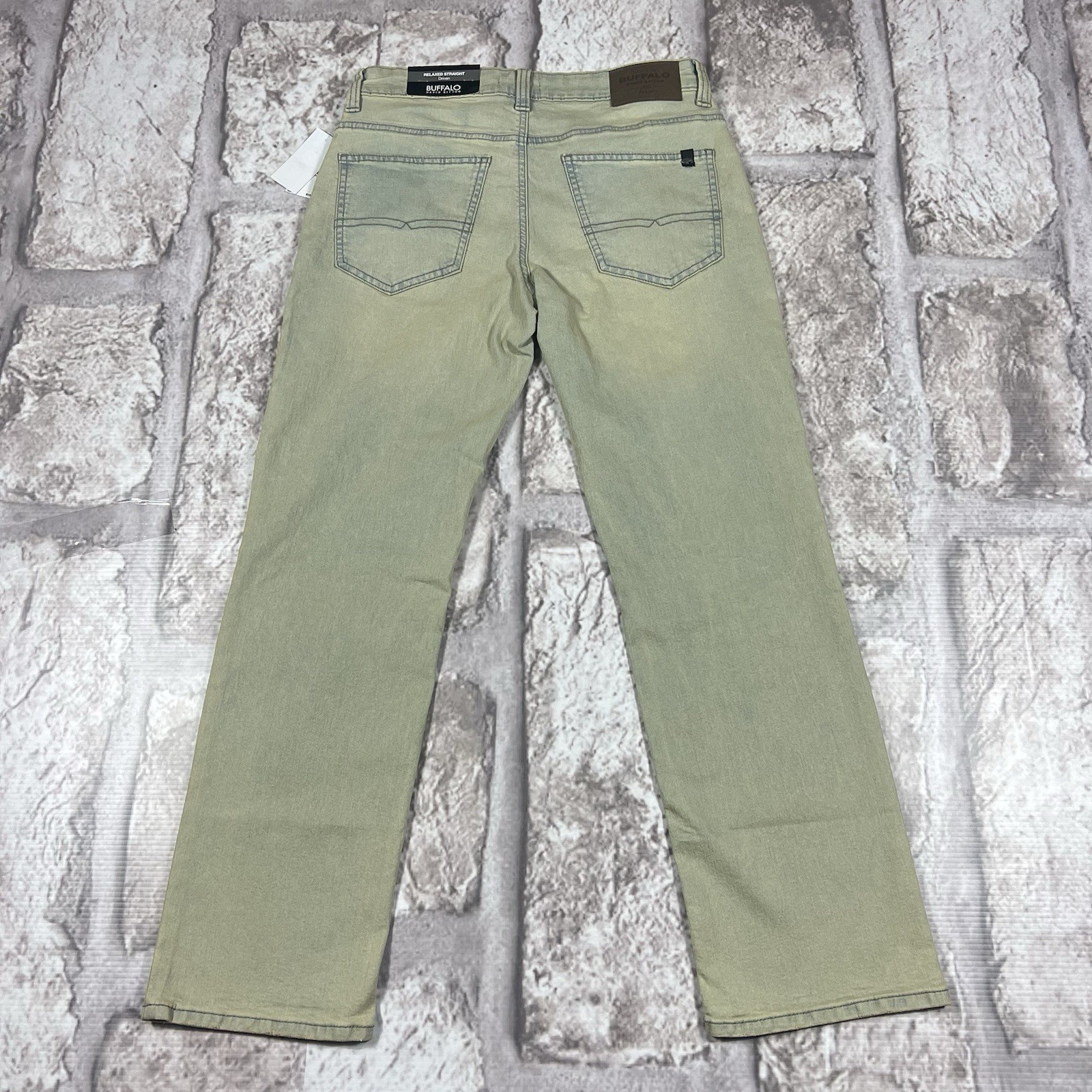Buffalo David Bitton Driven Jeans Men’s 30×30 Relaxed Straight Dirty Blasted NWT