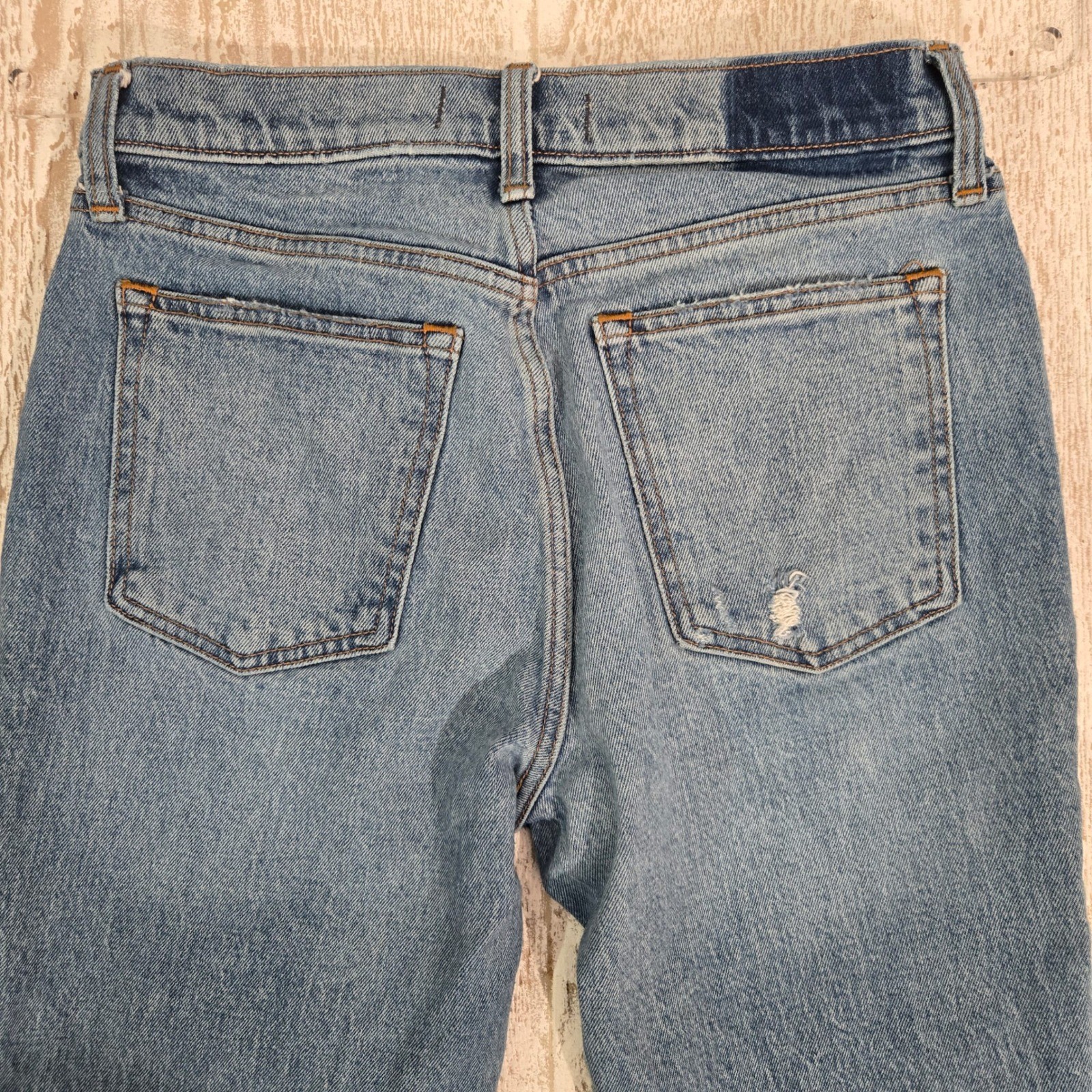 Abercrombie & Fitch The Skinny High Rise Distressed Jeans Medium Wash Raw Hem 6