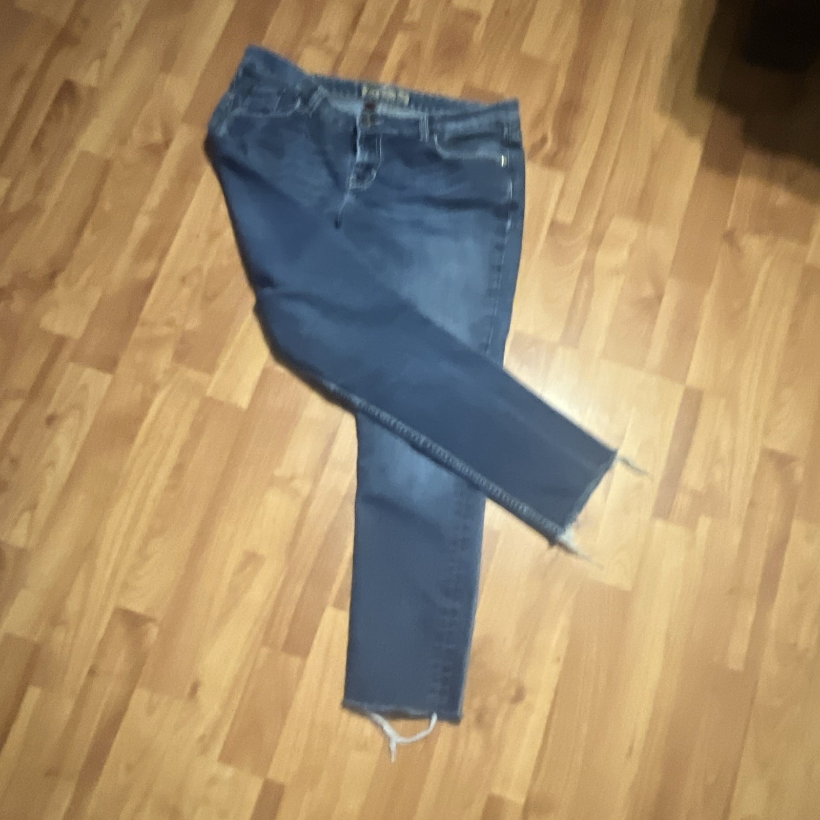BKE Womens Blue Medium Wash Stretch Denim Skinny Jeans Slim Fit 33 x 33 1/2