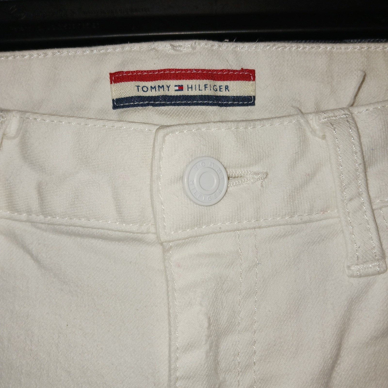 Tommy Hilfiger White Distressed Boyfriend Jeans, Ripped Denim, Women’s Size 2