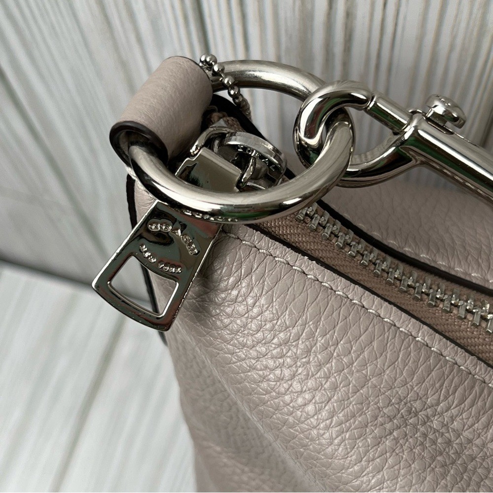 Coach Abby Duffle Chalk Soft Pebbled Leather Shoulder Bag F31507