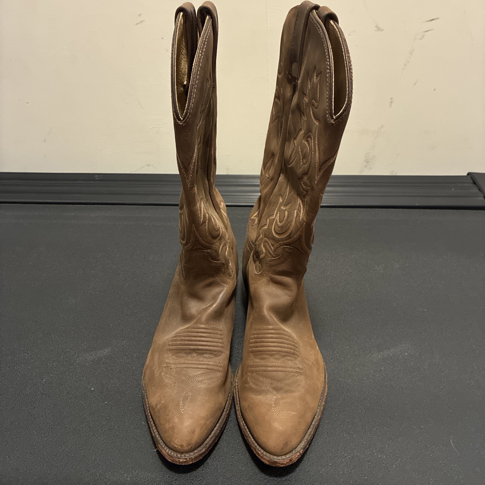 Vintage J Chisholm MEN’S Brown Leather COWBOY WESTERN BOOTS SIZE 12