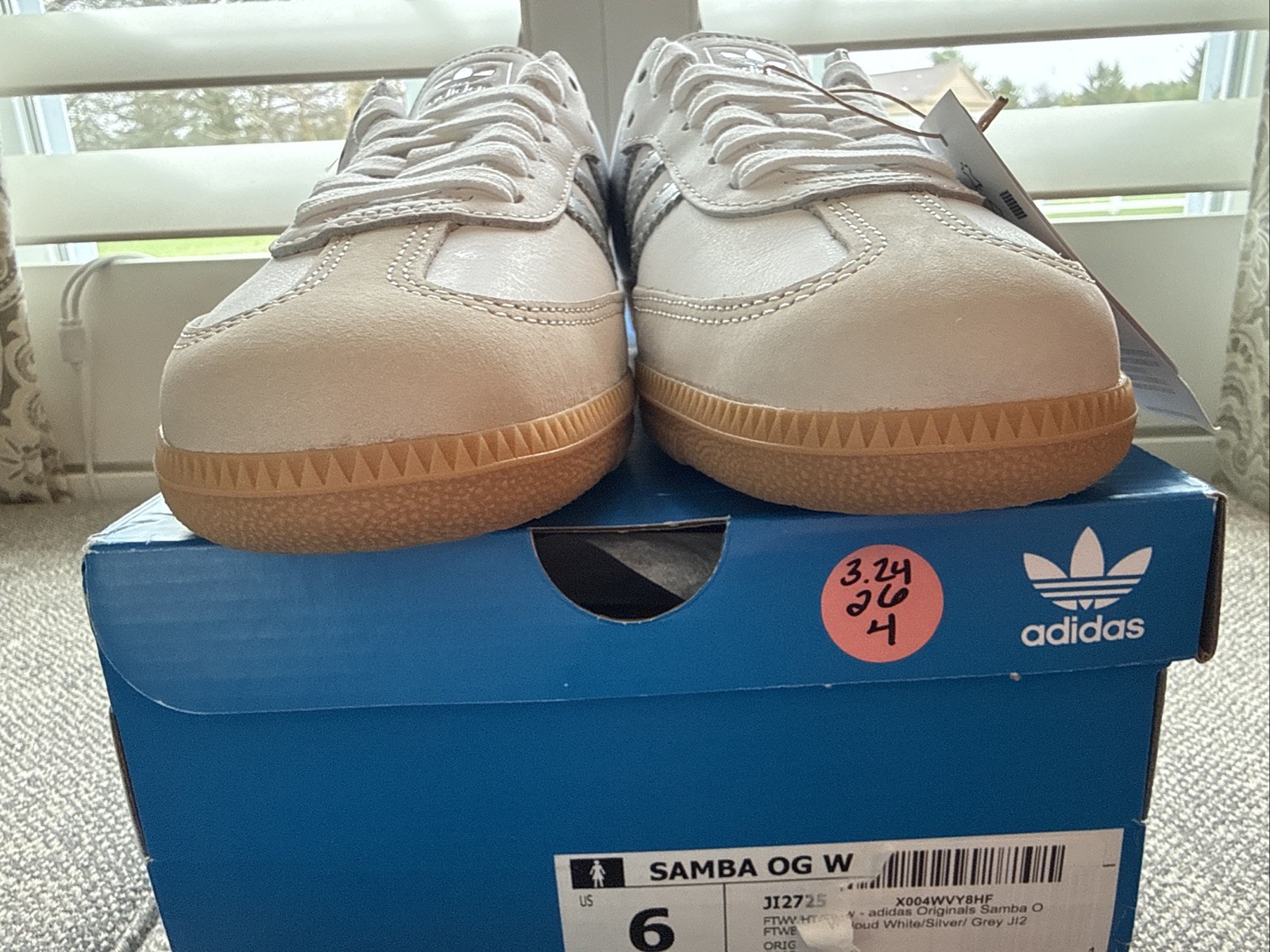 Size 6 Women’s Adidas Samba OG White Silver Metallic Grey JI2725 Sneakers Shoes