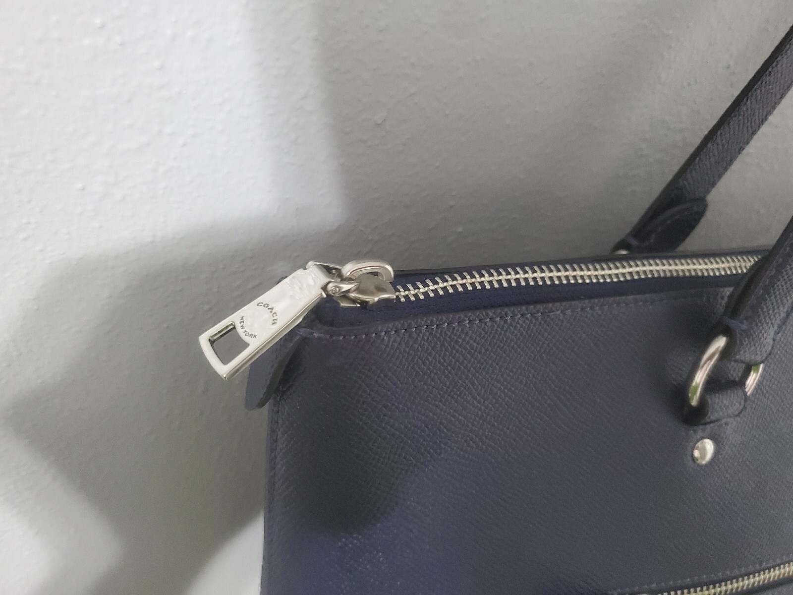 Coach F79608 Crossgrain Leather Gallery Tote Blue Front Pocket