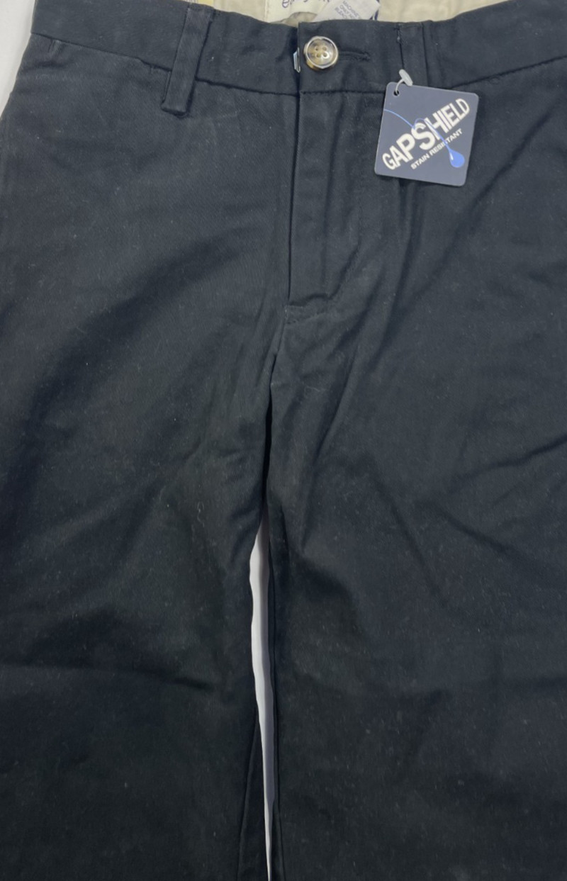 New With Tags Gap Kids Boys Classic Stain Resistant Navy Pants sz 5 reg.