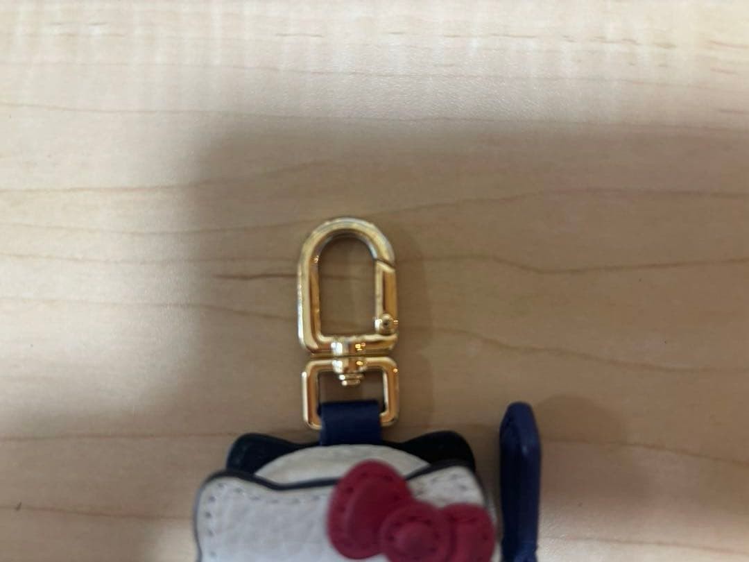 MAISON de SABRE x Hello Kitty Leather Coin Case Key Charm Sanrio Limited Used