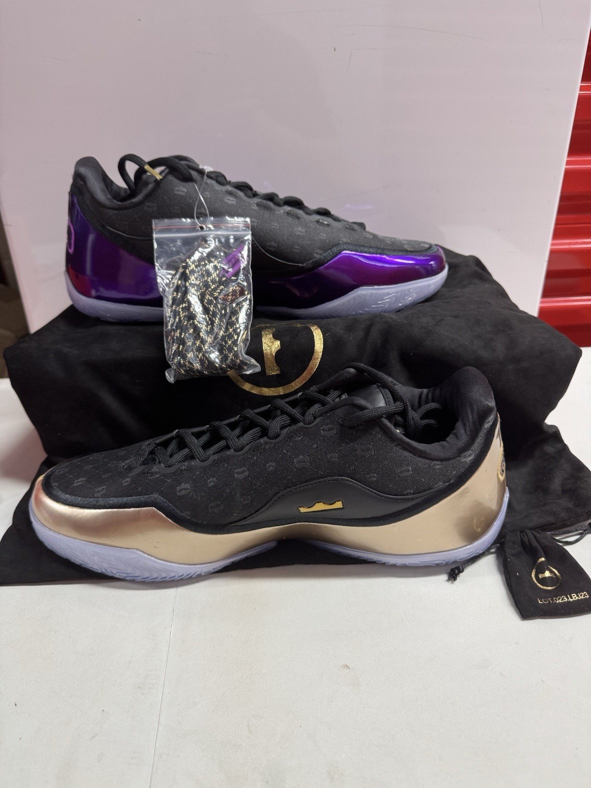 Men’s Size 14 Nike LeBron XXXIII Lux Chosen One Black Metallic Gold IF0694 001