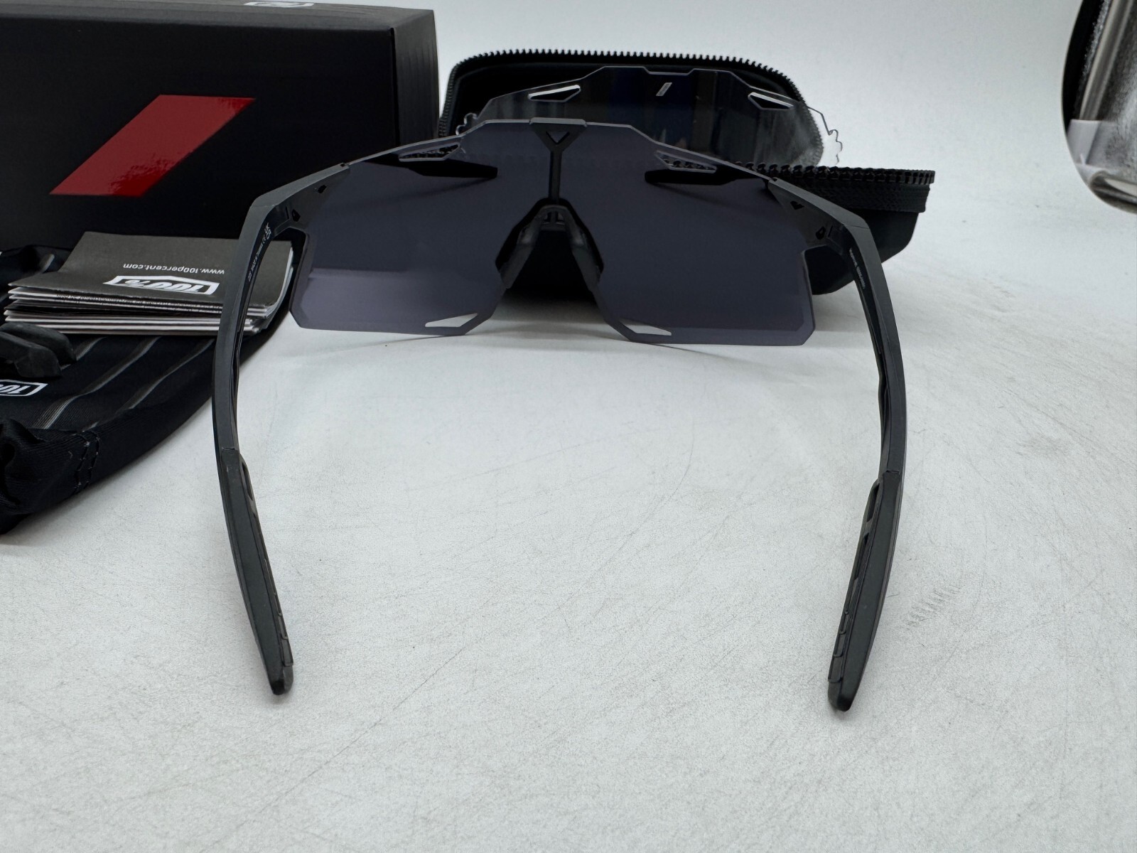 100% HYPERCRAFT SPORT PERFORMANCE FRAMELESS SUNGLASSES SCRATCH RESISTANT UV400