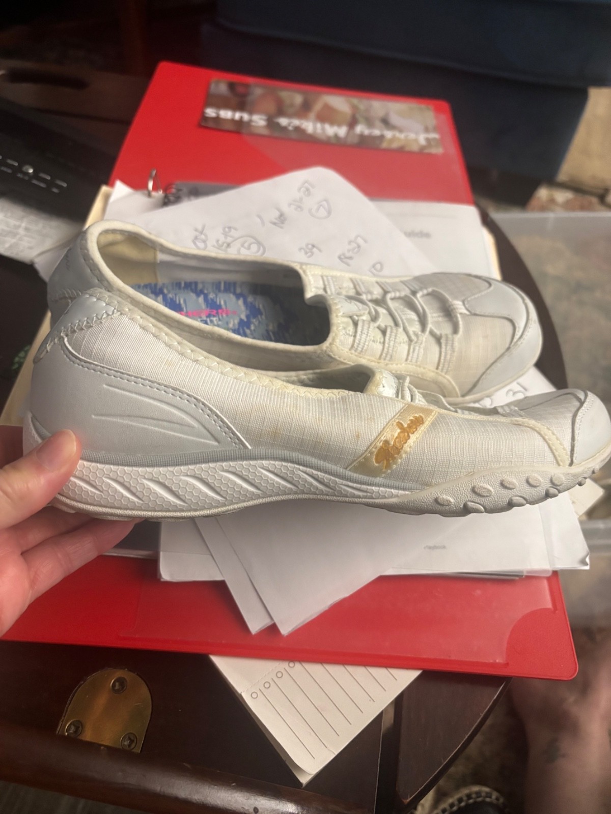 White Skechers slide on memory foam