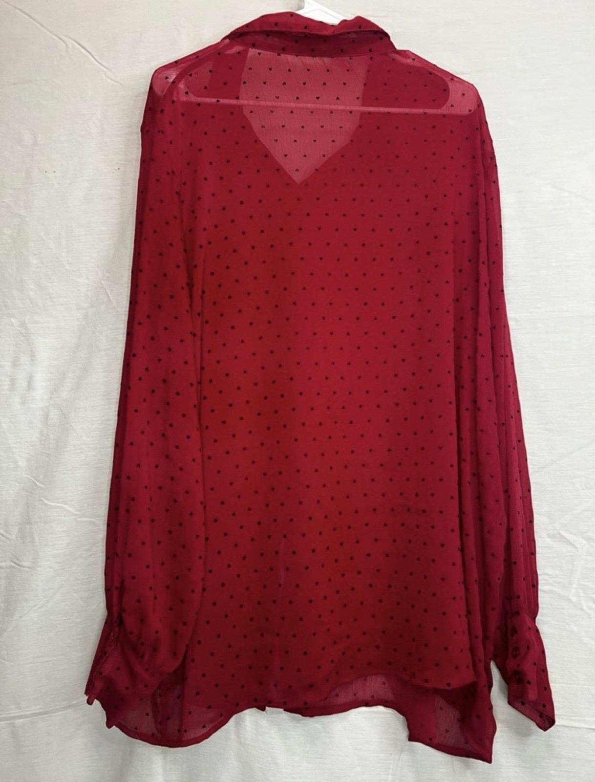 boohoo Red Sheer Chiffon Heart Print Collared Button-Up Long Sleeve Blouse 20