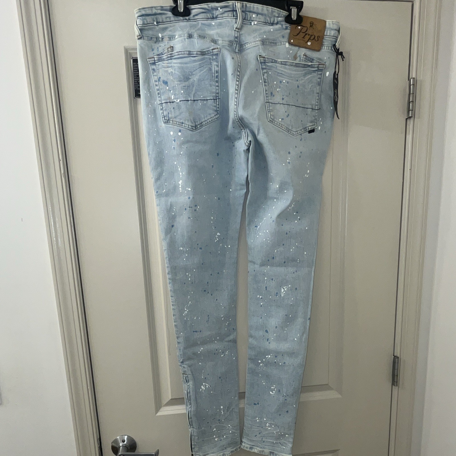PRPS Men’s Slim Fit Light Indigo Denim Jeans Paint Splatter NWT Size 36