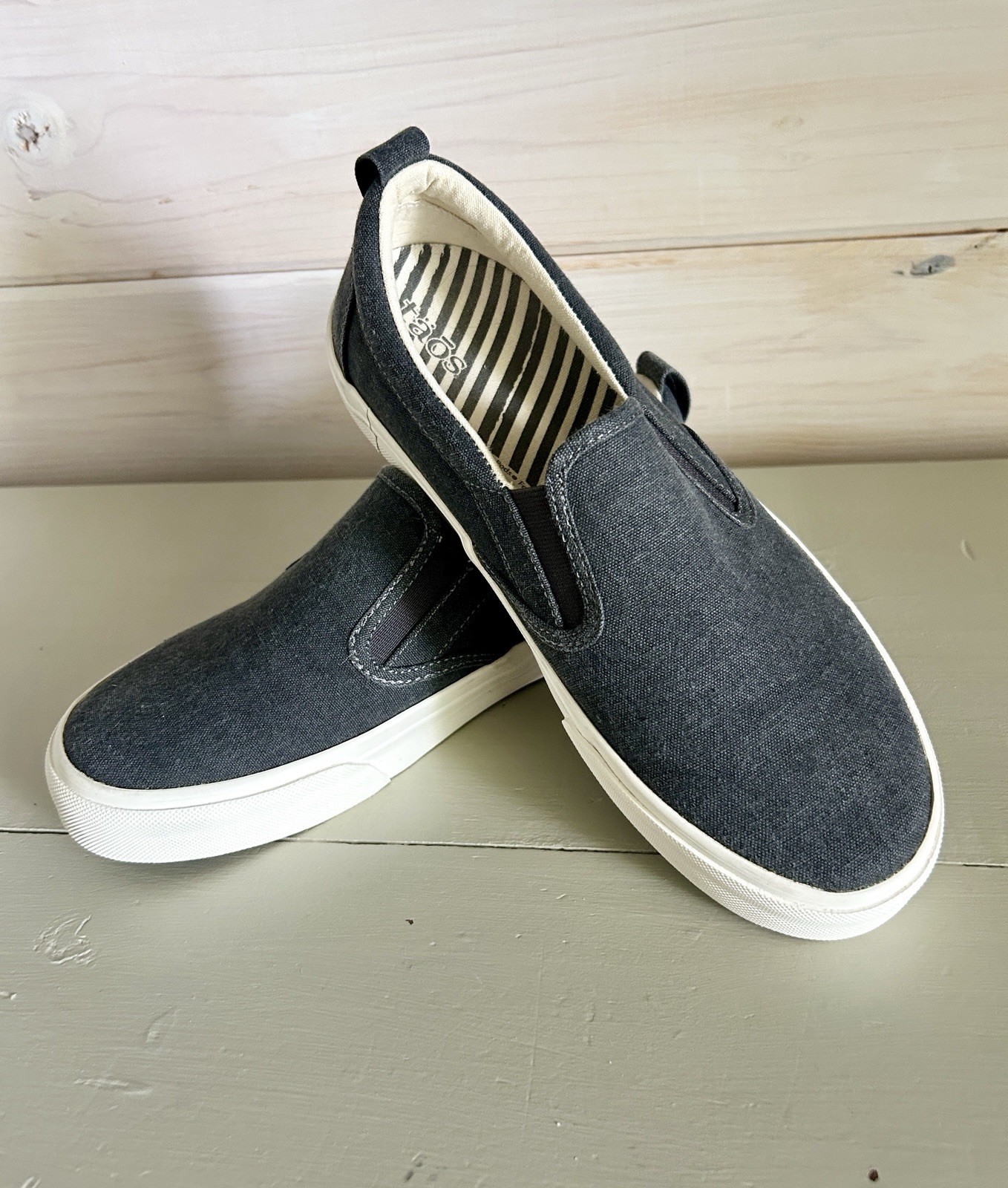 Taos Rubber Soul Women’s Canvas Slip-On Sneakers, Size 7.5, Charcoal Grey