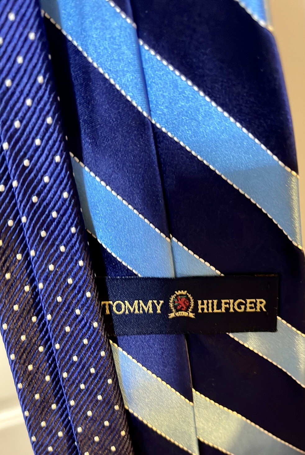 Tommy Hilfiger Men’s & Michael Kors Lot Of 2 Silk Necktie Neckties Tie Ties
