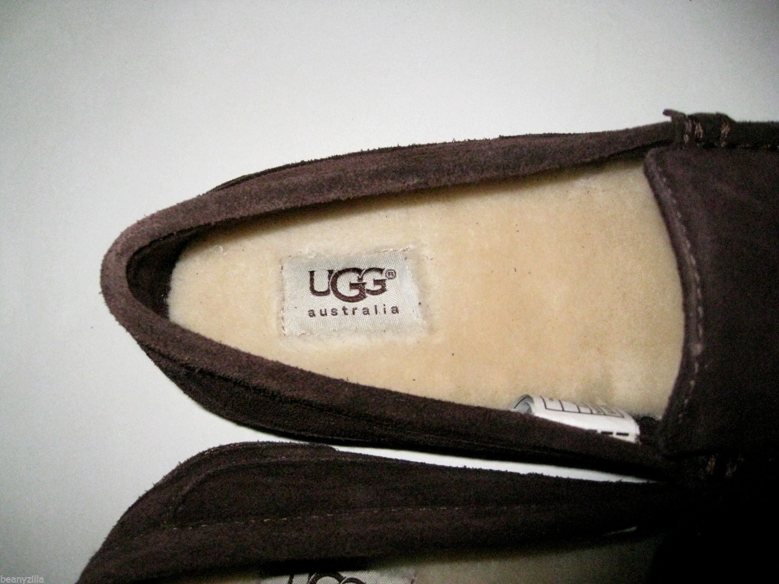 UGG Australia ALDER SUEDE Slippers Loafers ESPRESSO 9US NWOB
