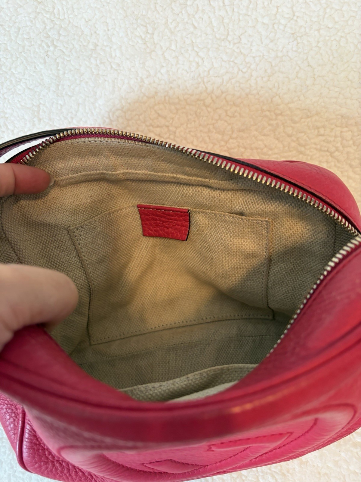 Gucci Soho Disco Pink Pebbled Crossbody Camera Bag Logo Tassel Zip Dust Bag COA