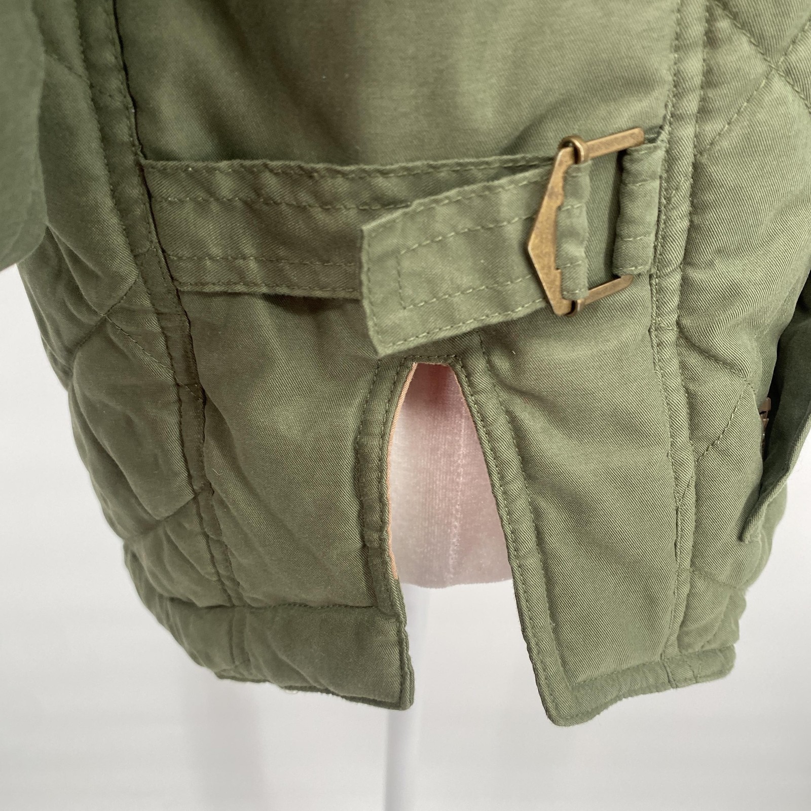 Mountain Horse Quilted Jacket Womens Medium Green Detachable Sleeves Equestrian
