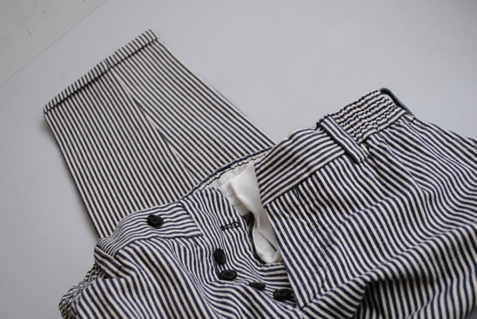 PT 01 COTTON + LINEN COLLECTION 32-46 260.00 CARD PT-26A01a