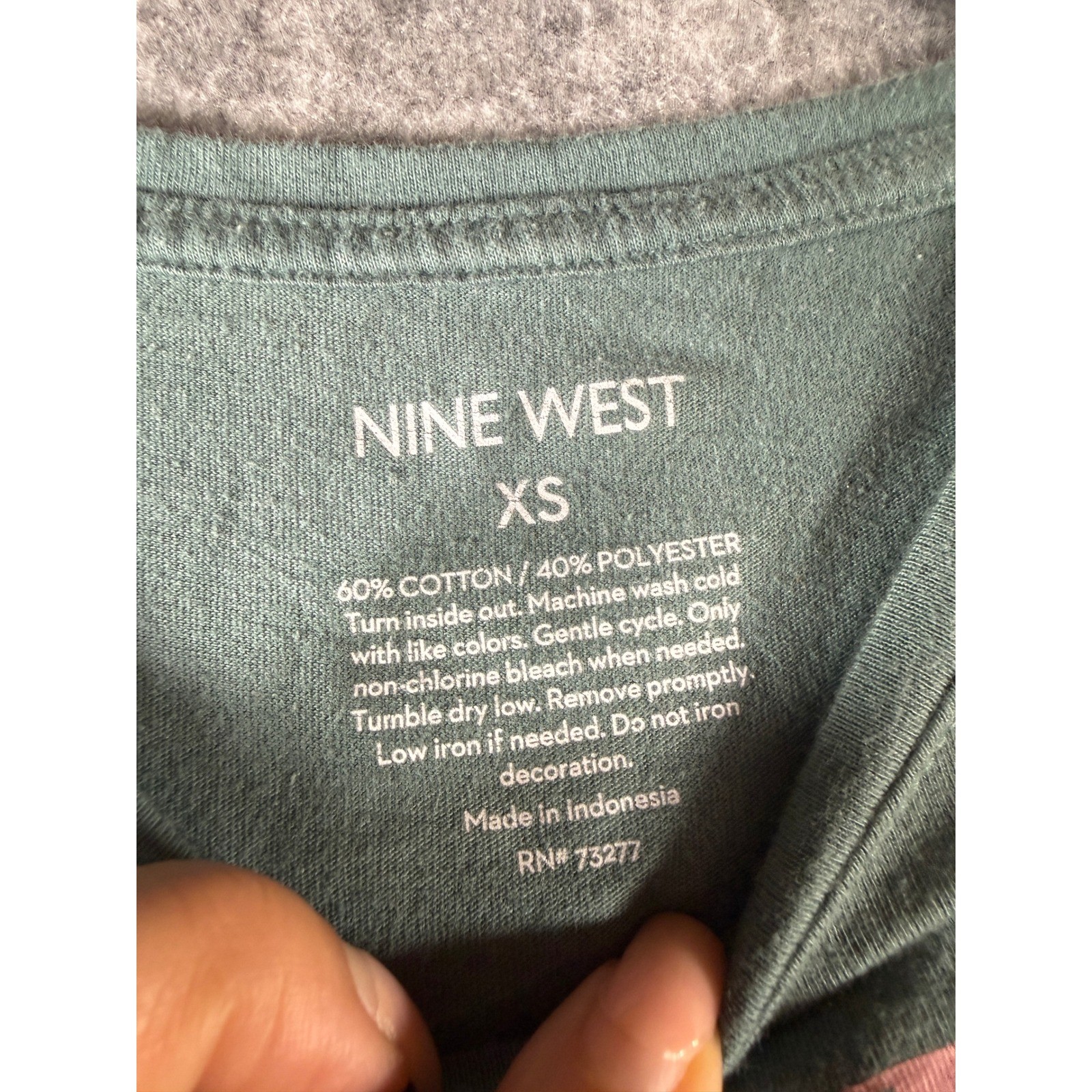 Nine West Not Sorry Graphic Tee Sage Green Pink XS Short Sleeve T-Shirt RN73277