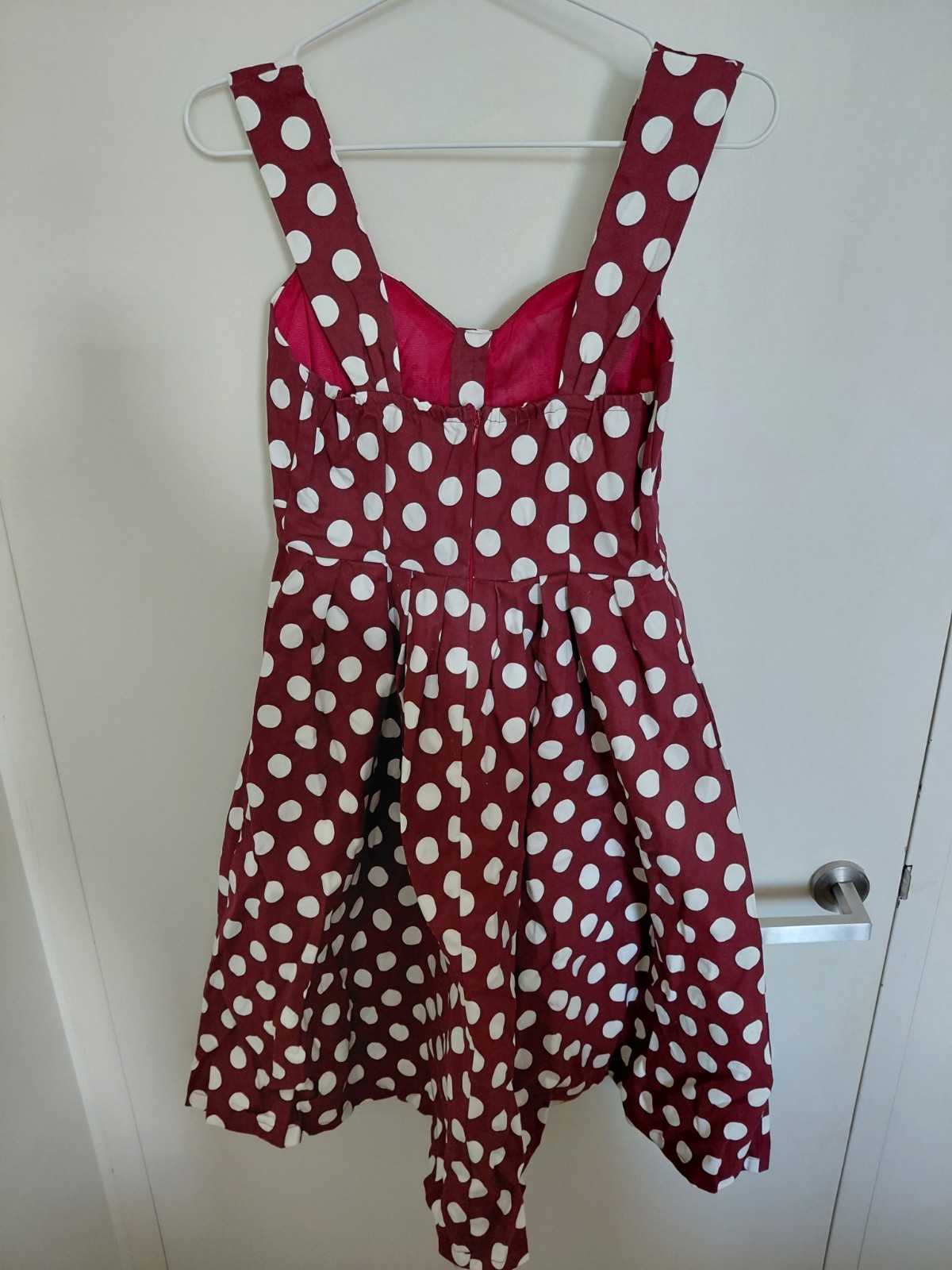 LINDY BOP Polka Dot 1950’s Style Women’s cotton dress Size 10 BRAND NEW