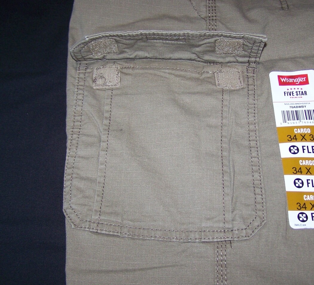 Men’s Wrangler RipStop Cargo Pants w/ Stretch Relaxed Fit Barley CHOOSE SIZES