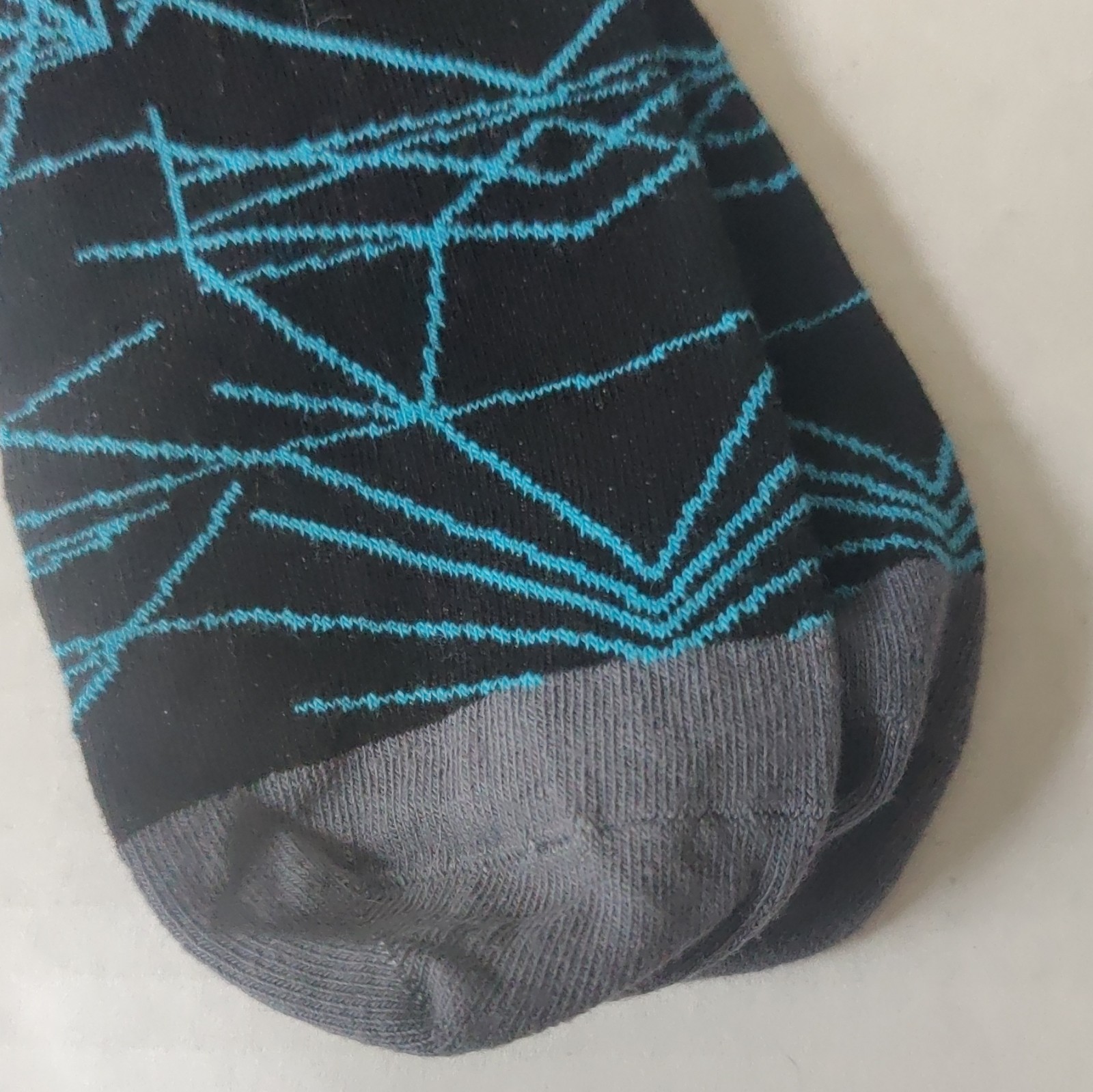 CLUMIO Crew Socks Geometric Pattern Black/Blue/Gray One Size Cotton Blend