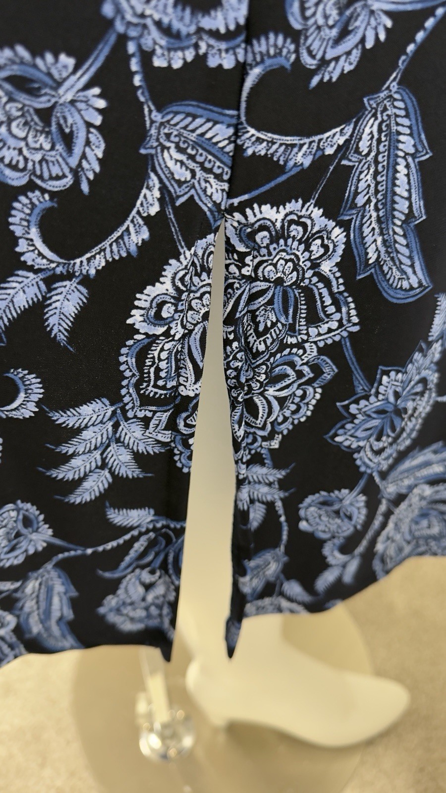 Tommy Hilfiger Women’s 16W Blue Floral Sleeveless Shift Dress Plus Size