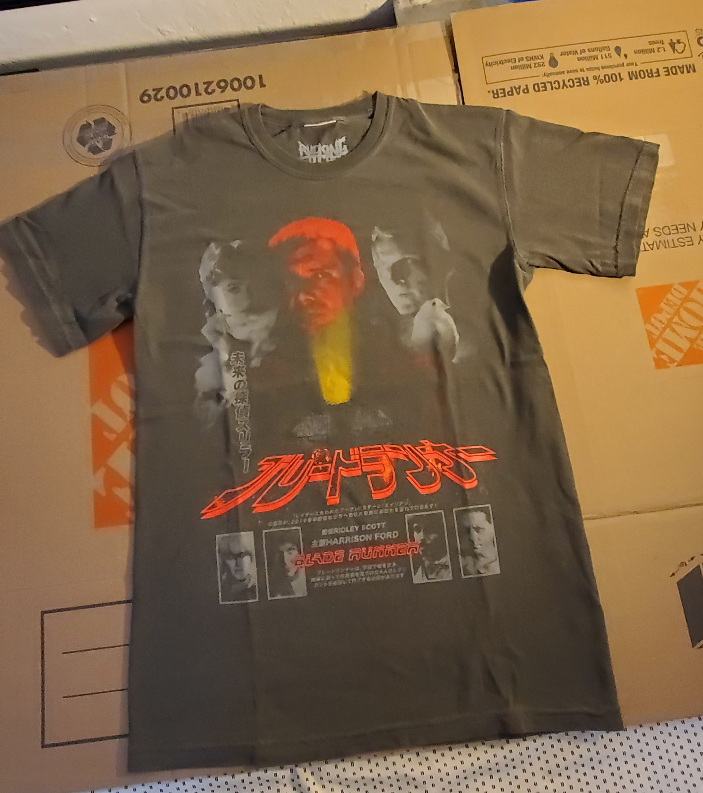 Rucking Fotten Blade Runner Variant Shirt Size S Ridley Scott Harrison Ford