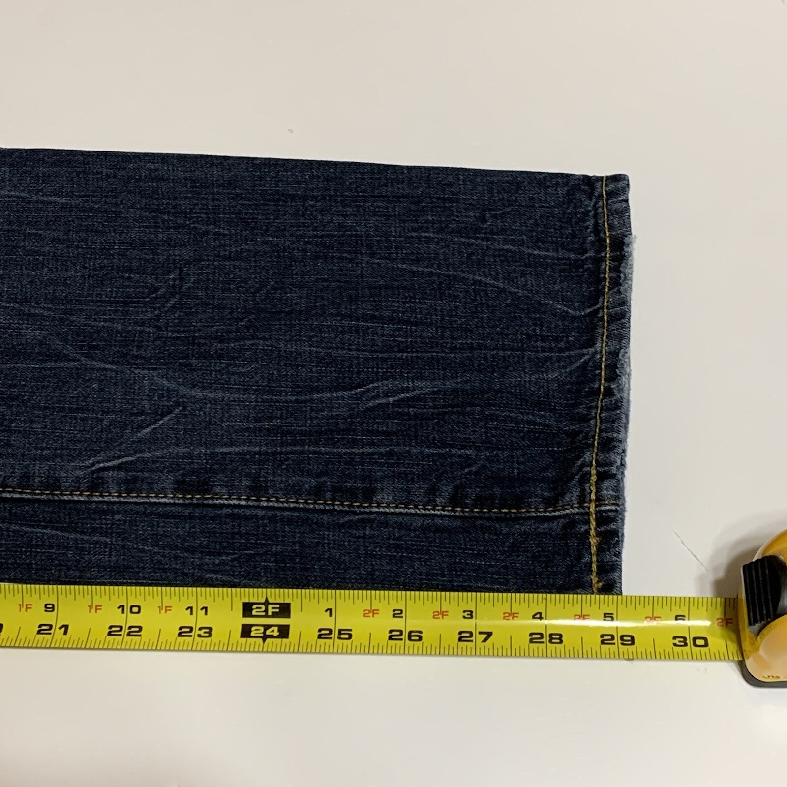 American Eagle Original Straight Jeans Mens Measures 30×29 Whiskers Fade Lines
