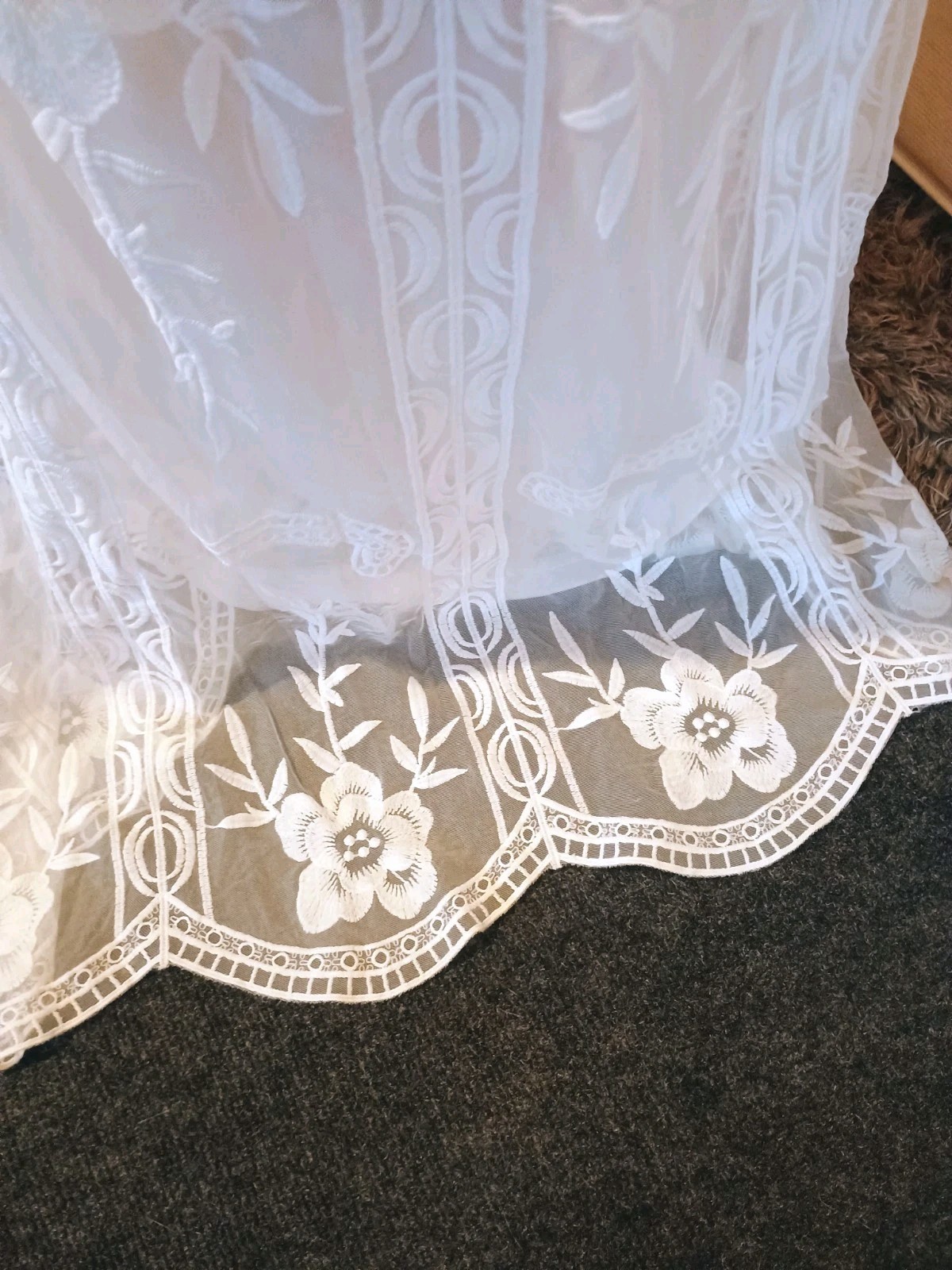Lace cotton/ poly wedding dress long sleeve. Sz S