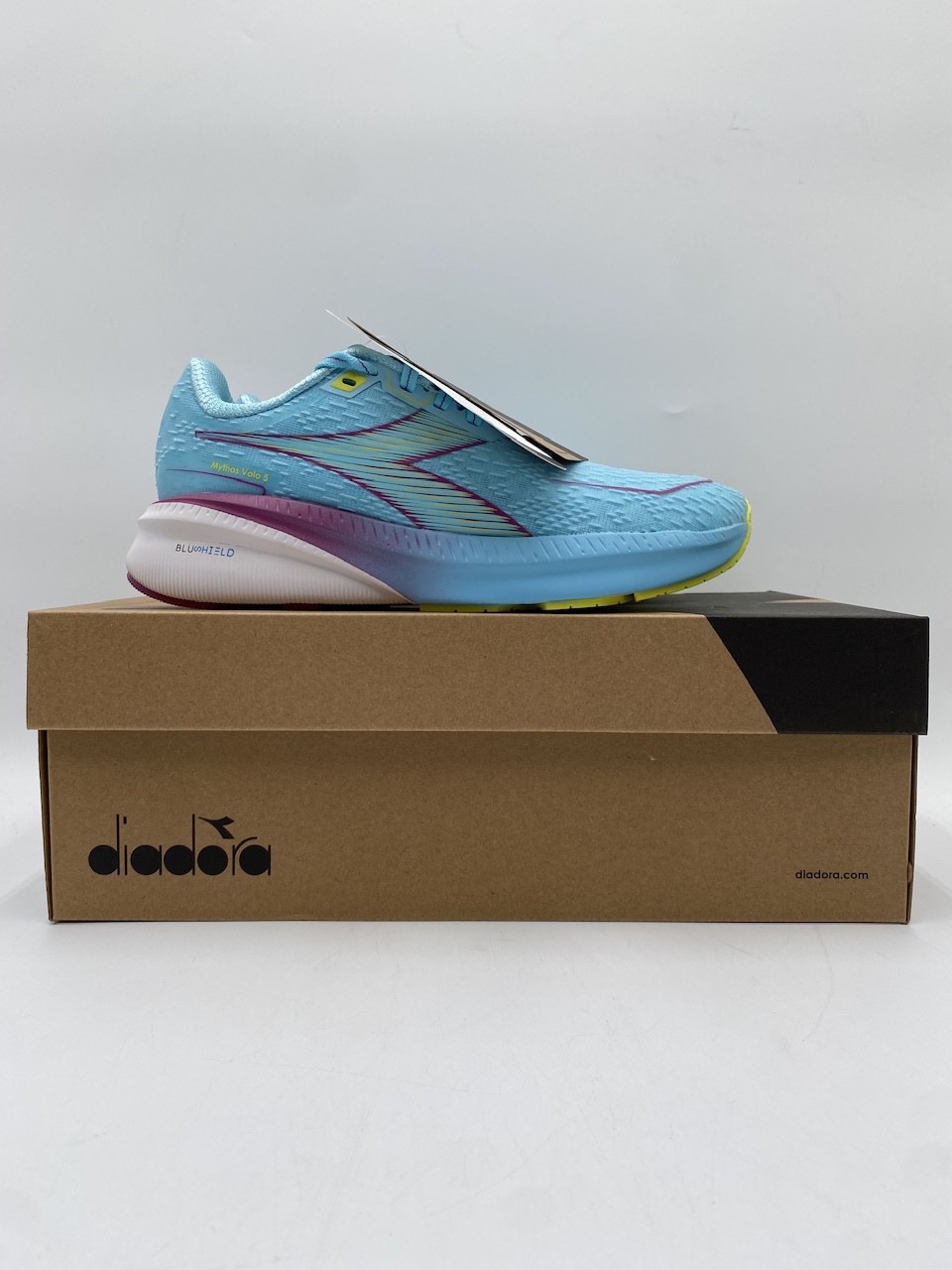 Diadora MYTHOS BLUSHIELD VOLO 5 W Women’s NEW Running Shoes Gulf Multiple Sizes