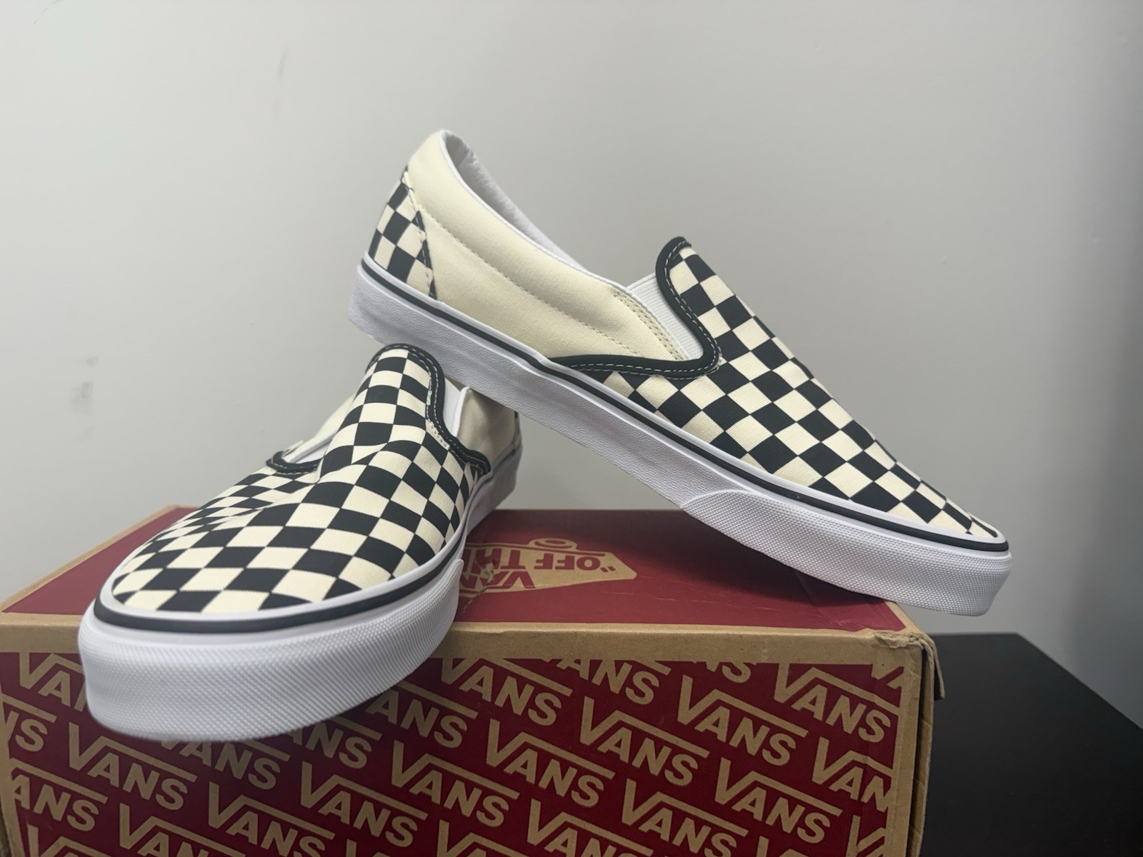 VANS Classic Slip-On Canvas Shoes Black White Checkerboard VN000EYEBWW Men’s Sz