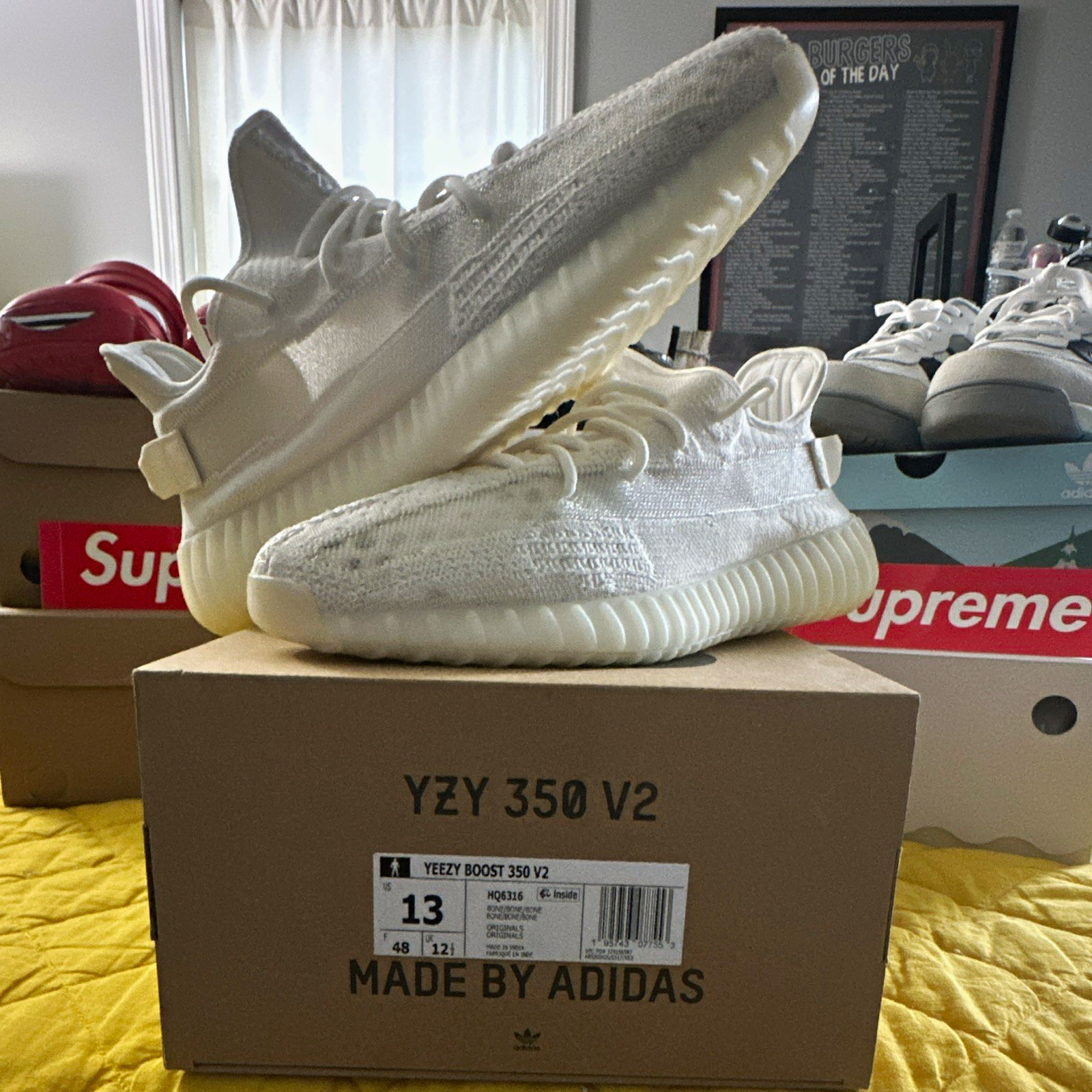 adidas Yeezy Boost 350 V2 Low Top USM 13 Sneaker Bone/Bone/Bone White HQ6316